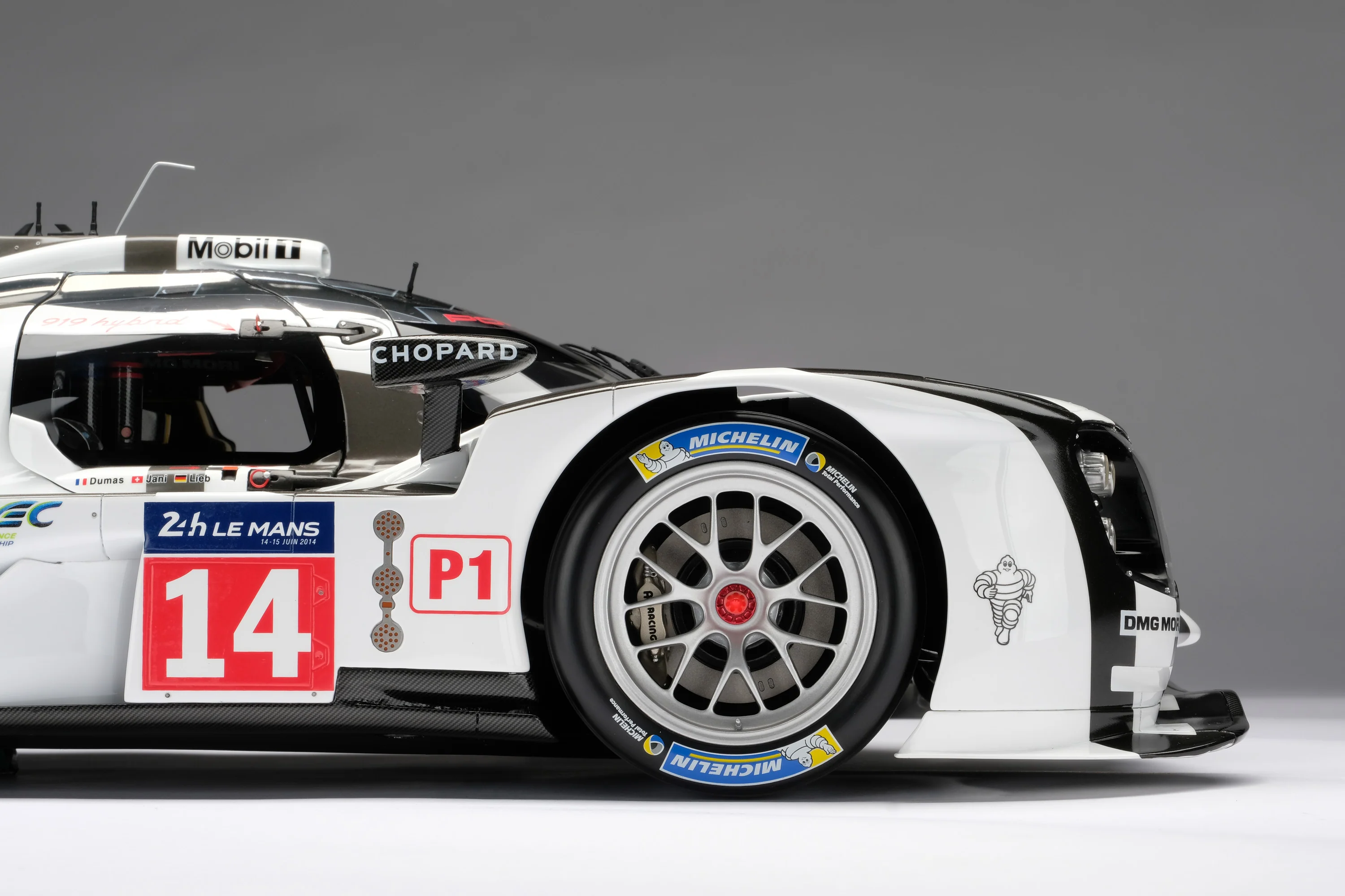 Porsche 919 Hybrid - 2014 Le Mans - Image 16