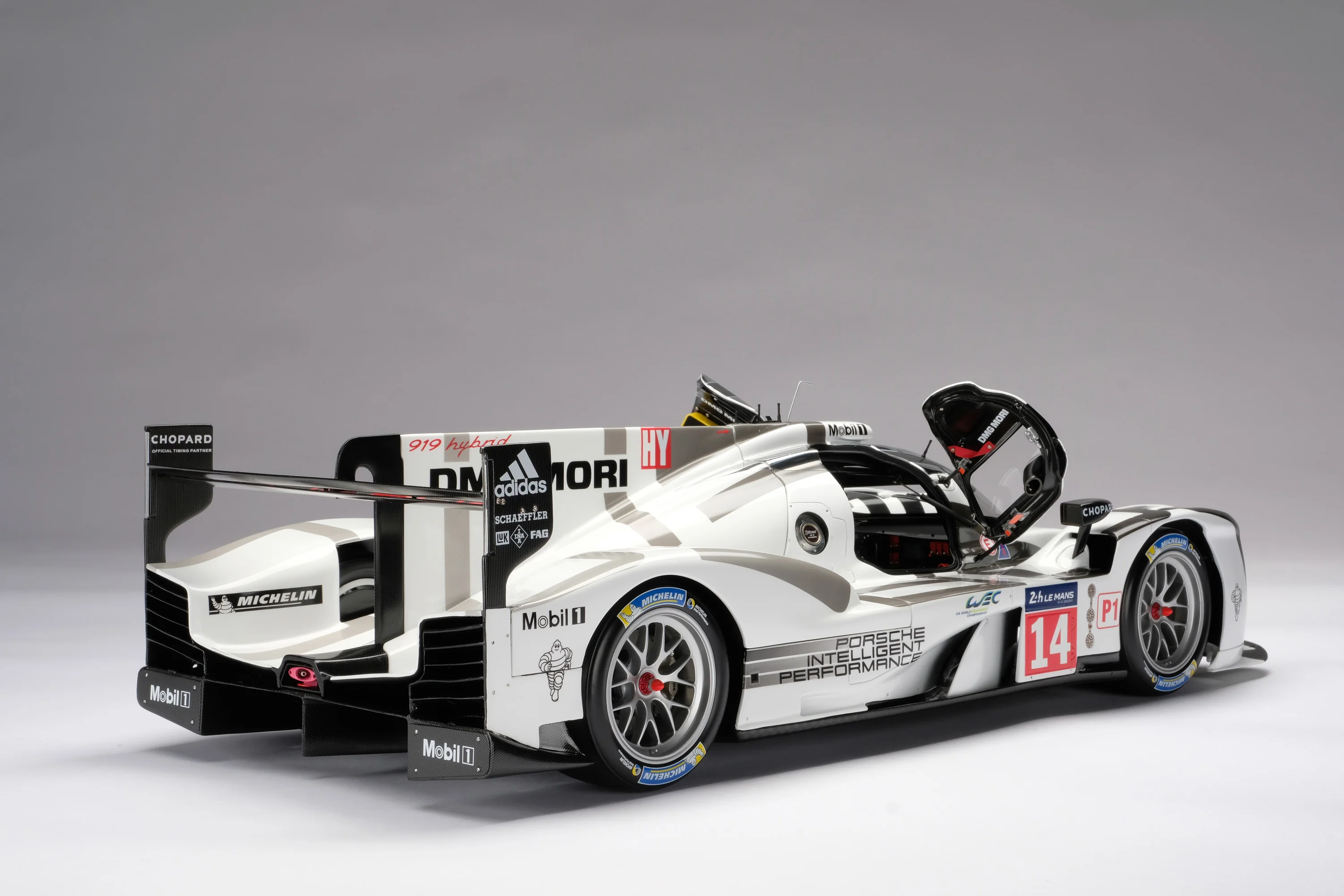 Porsche 919 Hybrid - 2014 Le Mans - Image 19