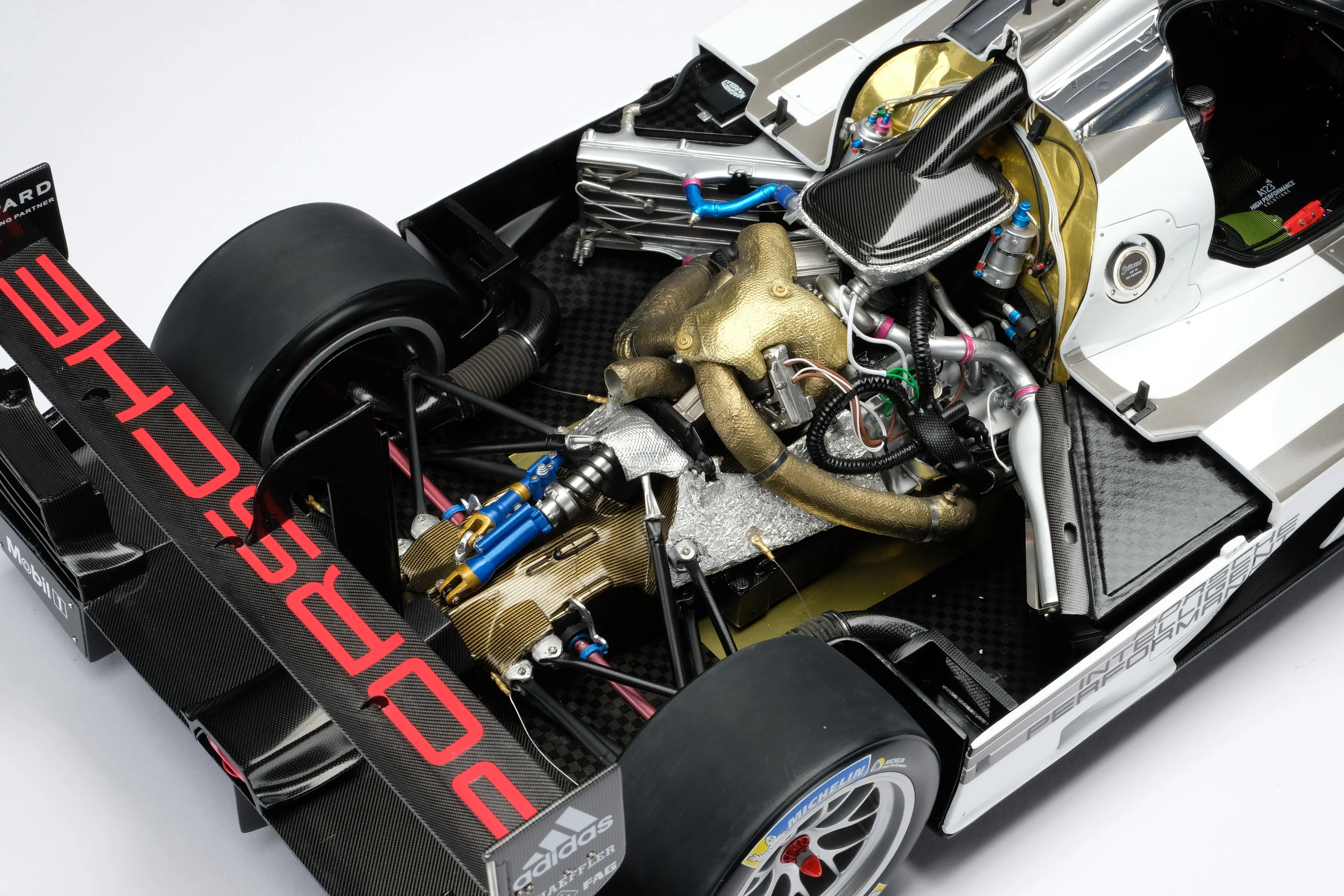 Porsche 919 Hybrid - 2014 Le Mans - Image 5