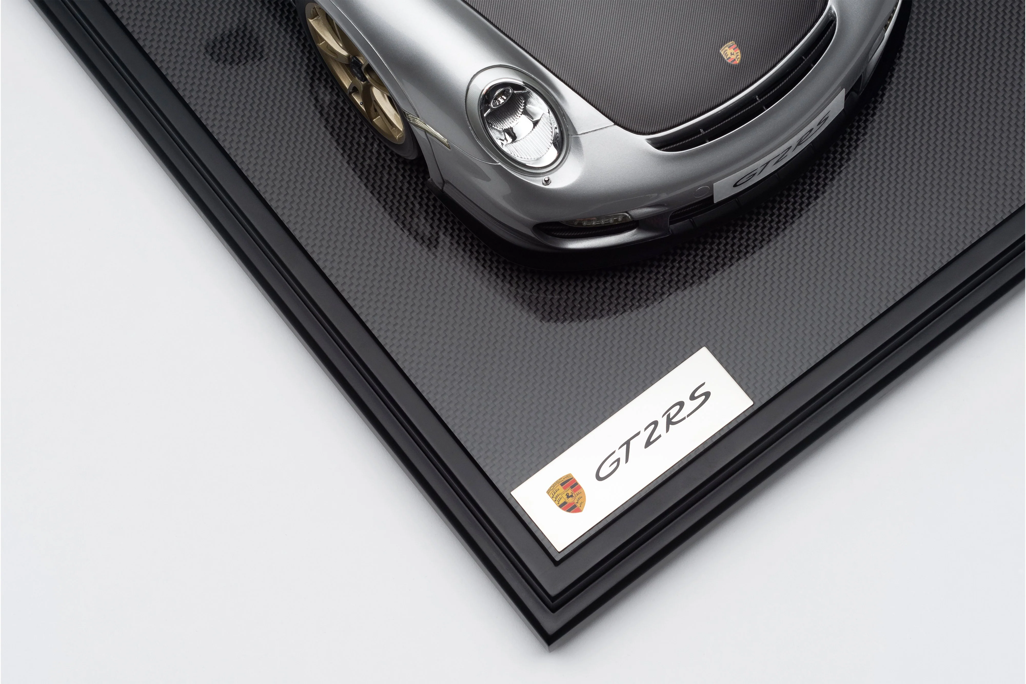 Porsche 911 GT2 RS (2010) - Image 13