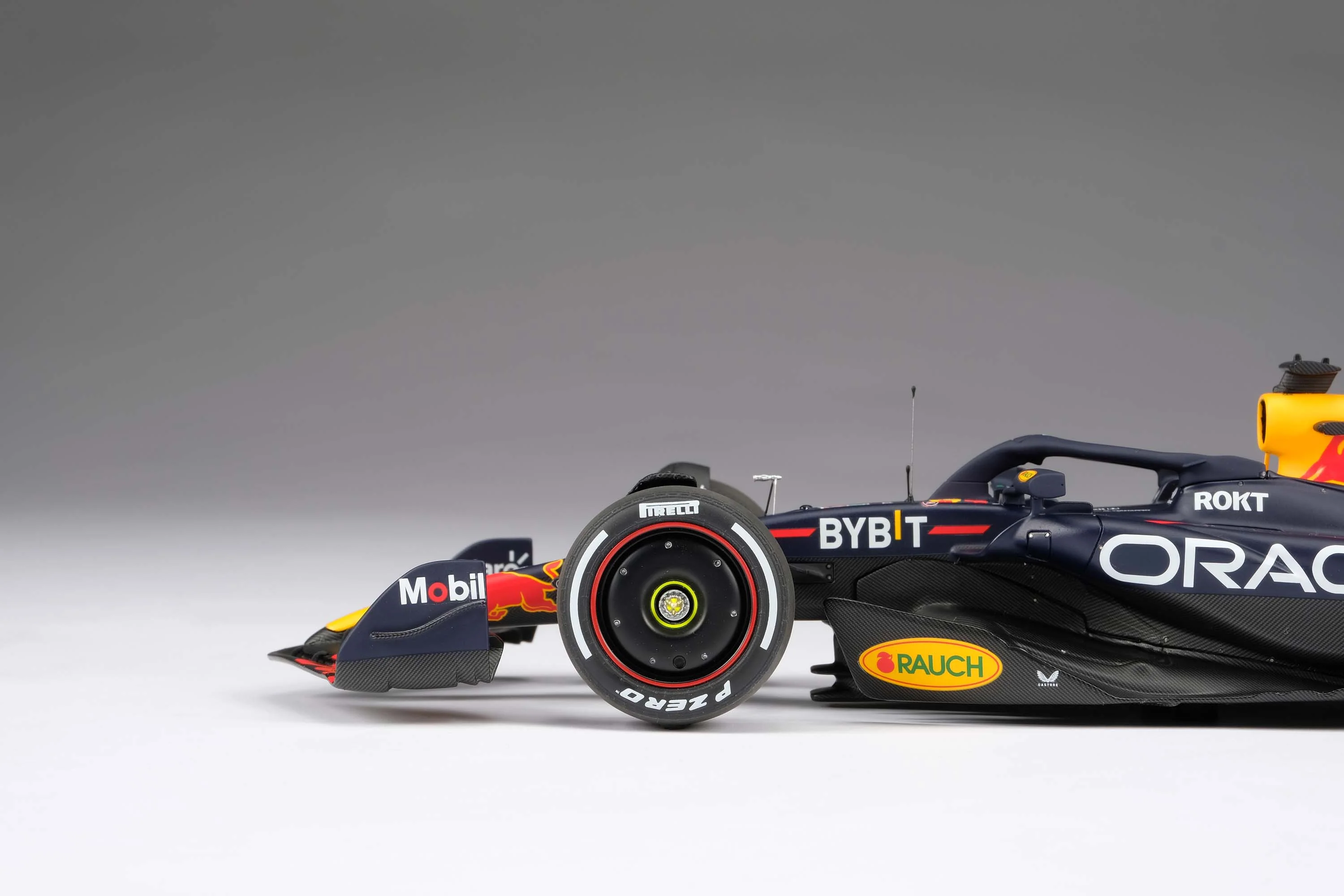 Oracle Red Bull Racing RB19 - 2023 Season Livery - Image 11