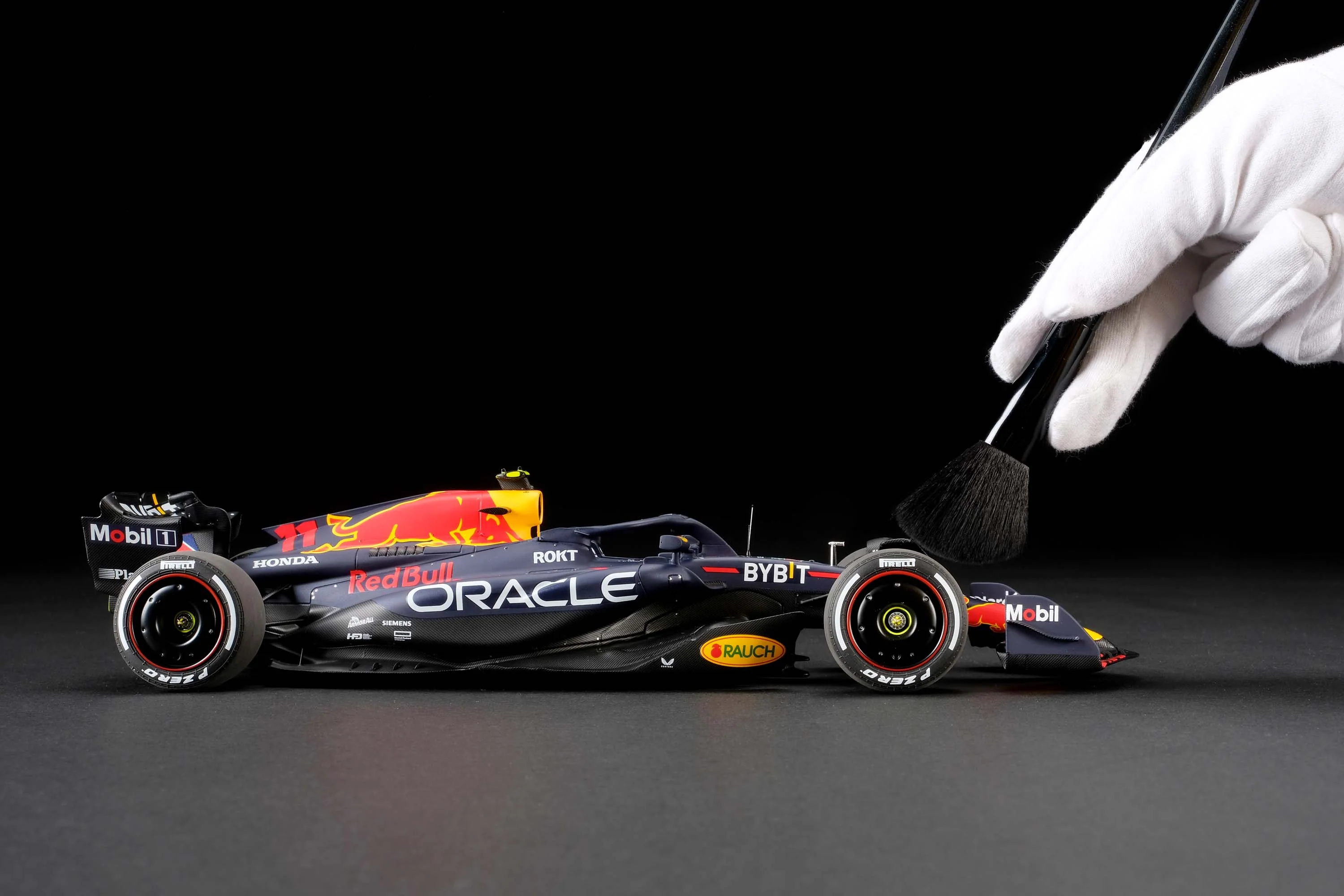 Oracle Red Bull Racing RB19 - 2023 Season Livery - Image 3