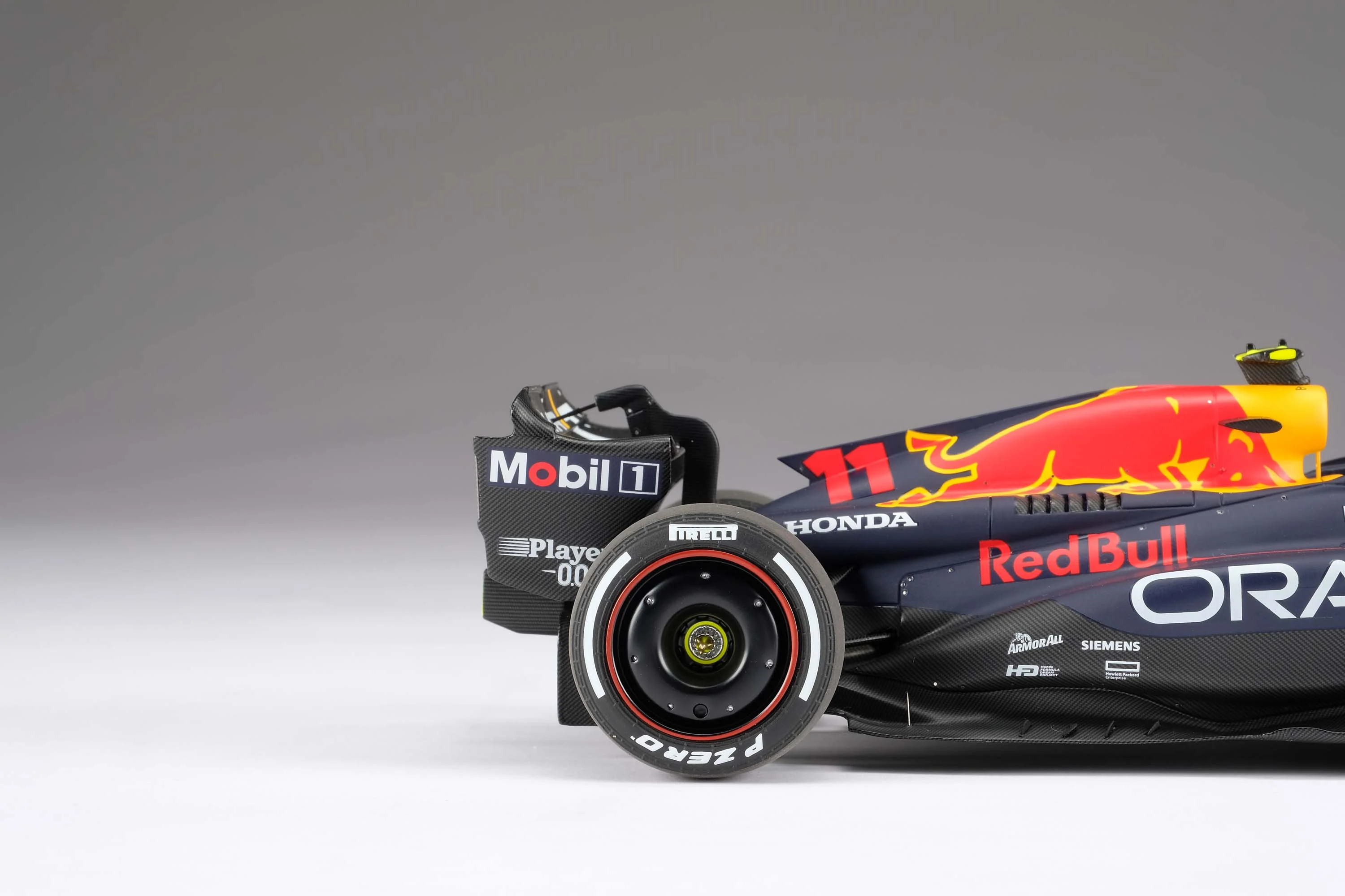 Oracle Red Bull Racing RB19 - 2023 Season Livery - Image 33