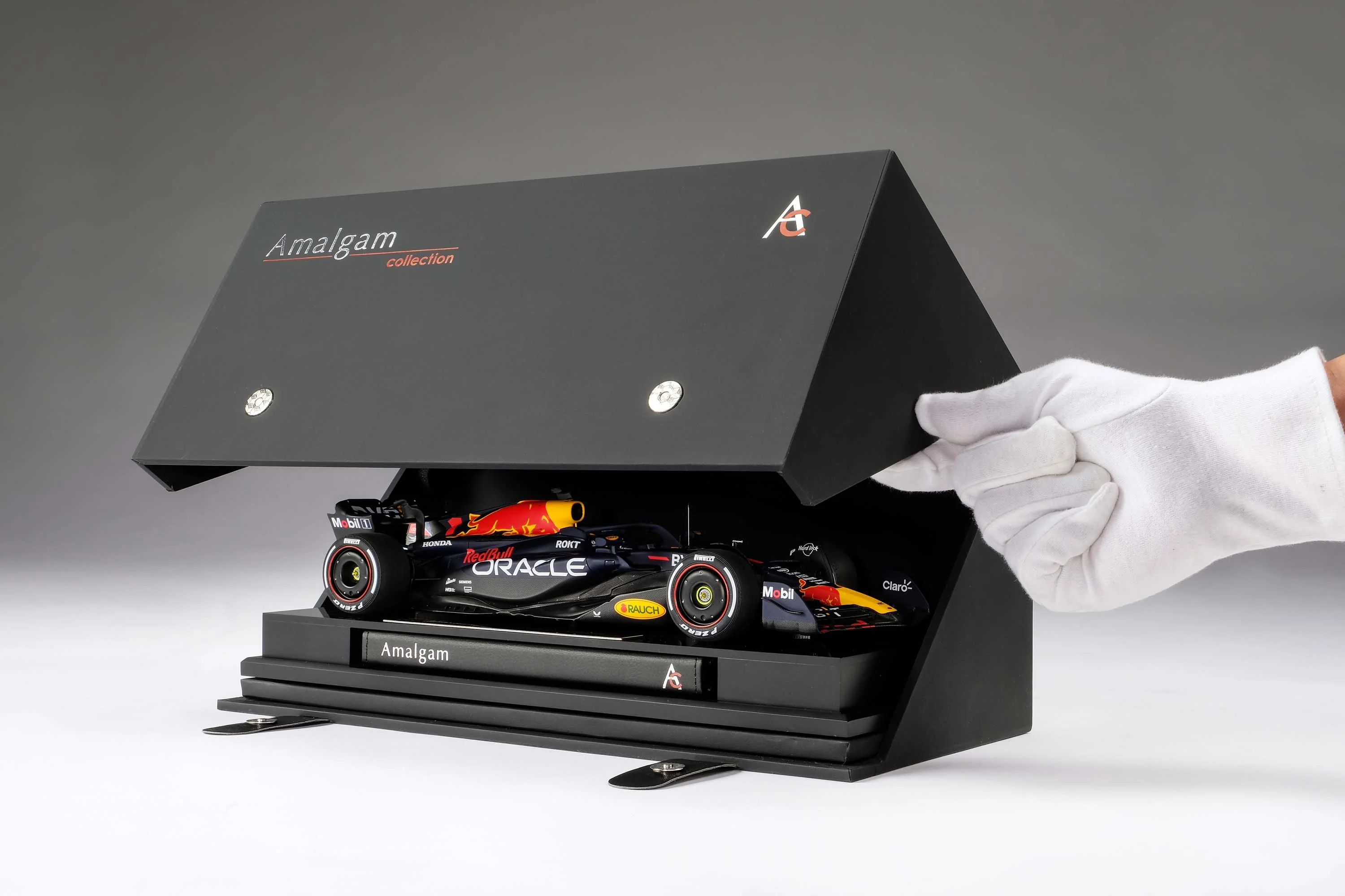 Oracle Red Bull Racing RB19 - 2023 Season Livery - Image 5