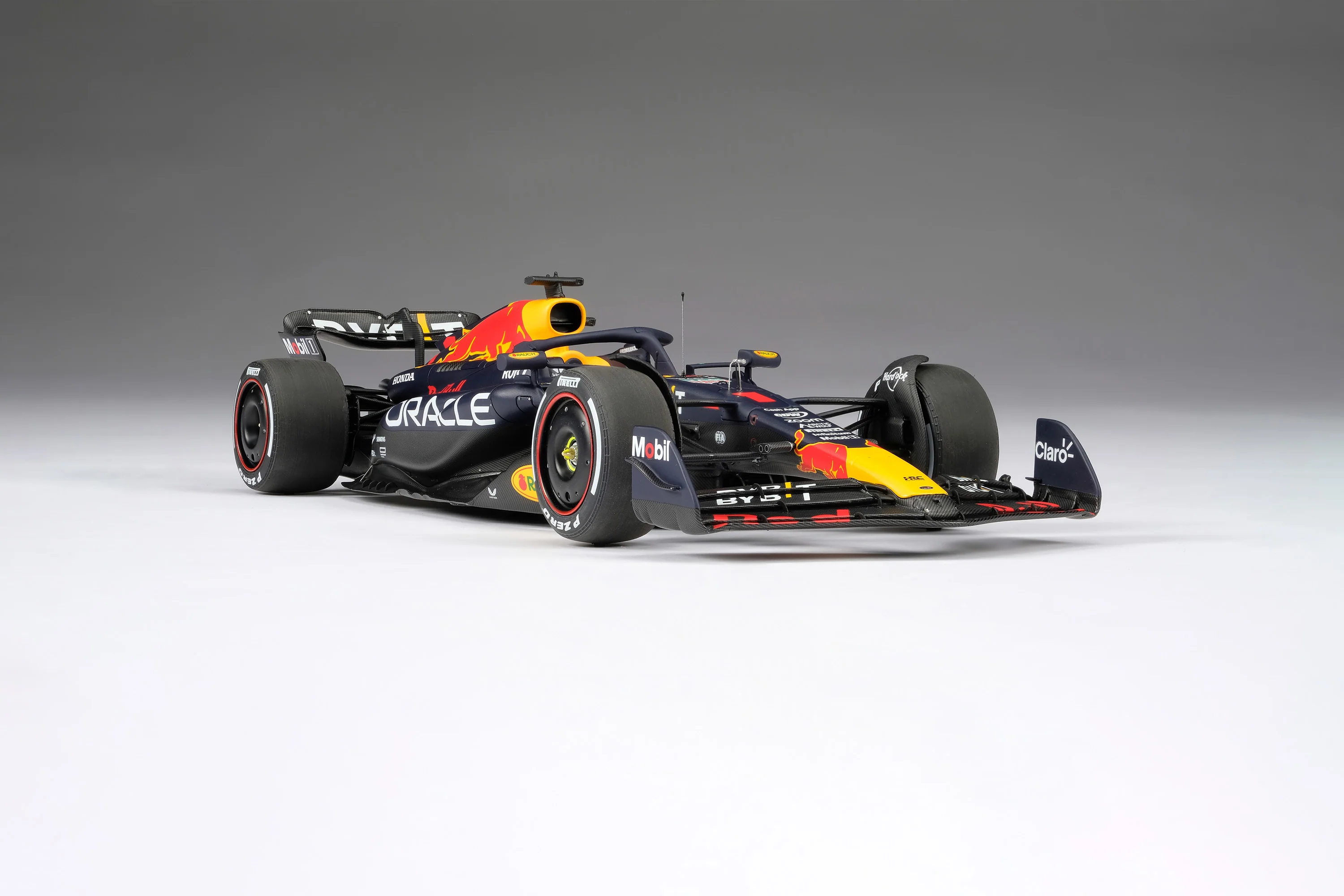 Oracle Red Bull Racing RB19 - 2023 Season Livery - Image 6