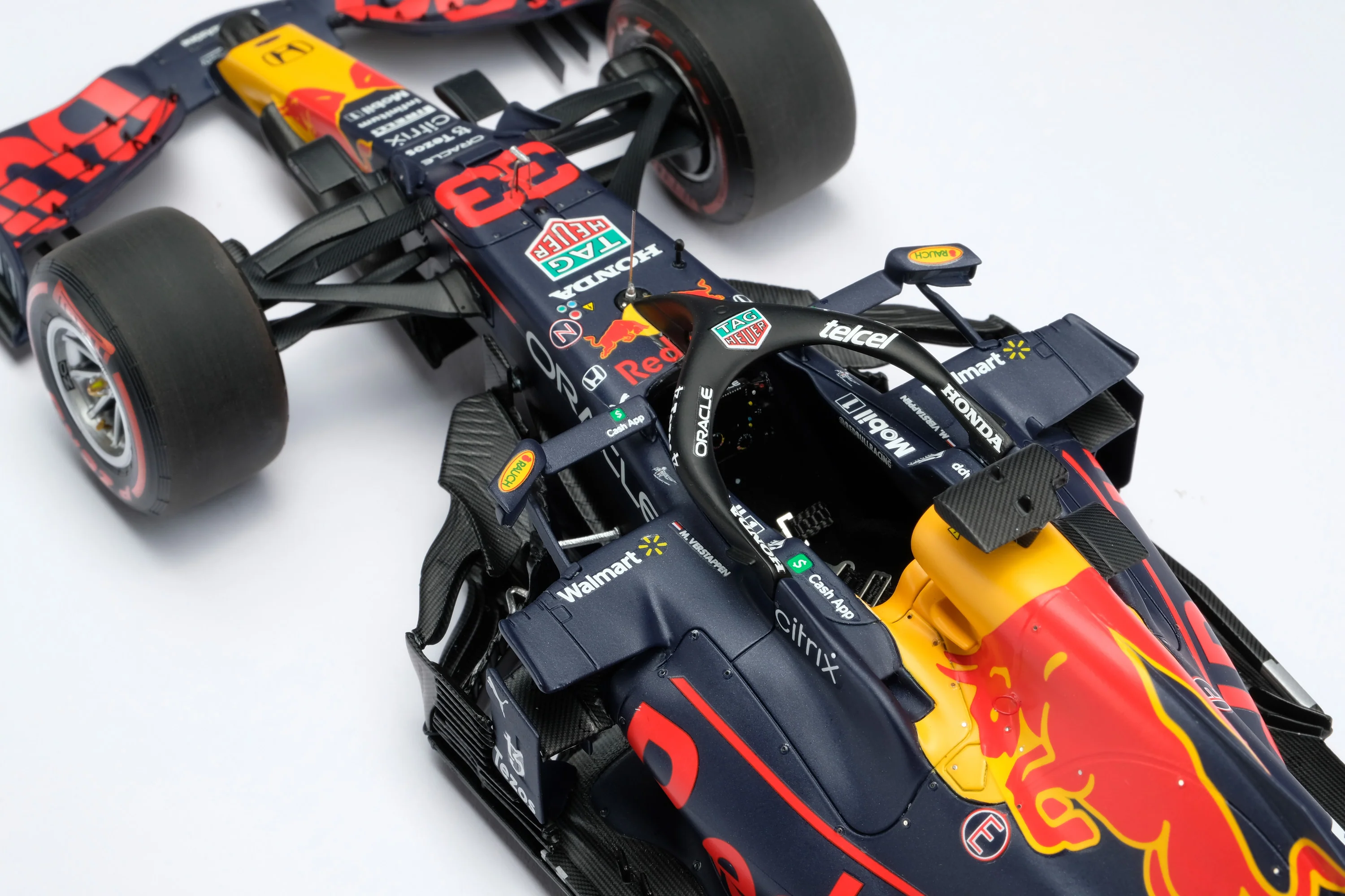 Red Bull Racing Honda RB16B - 2021 Abu Dhabi Grand Prix - Image 14