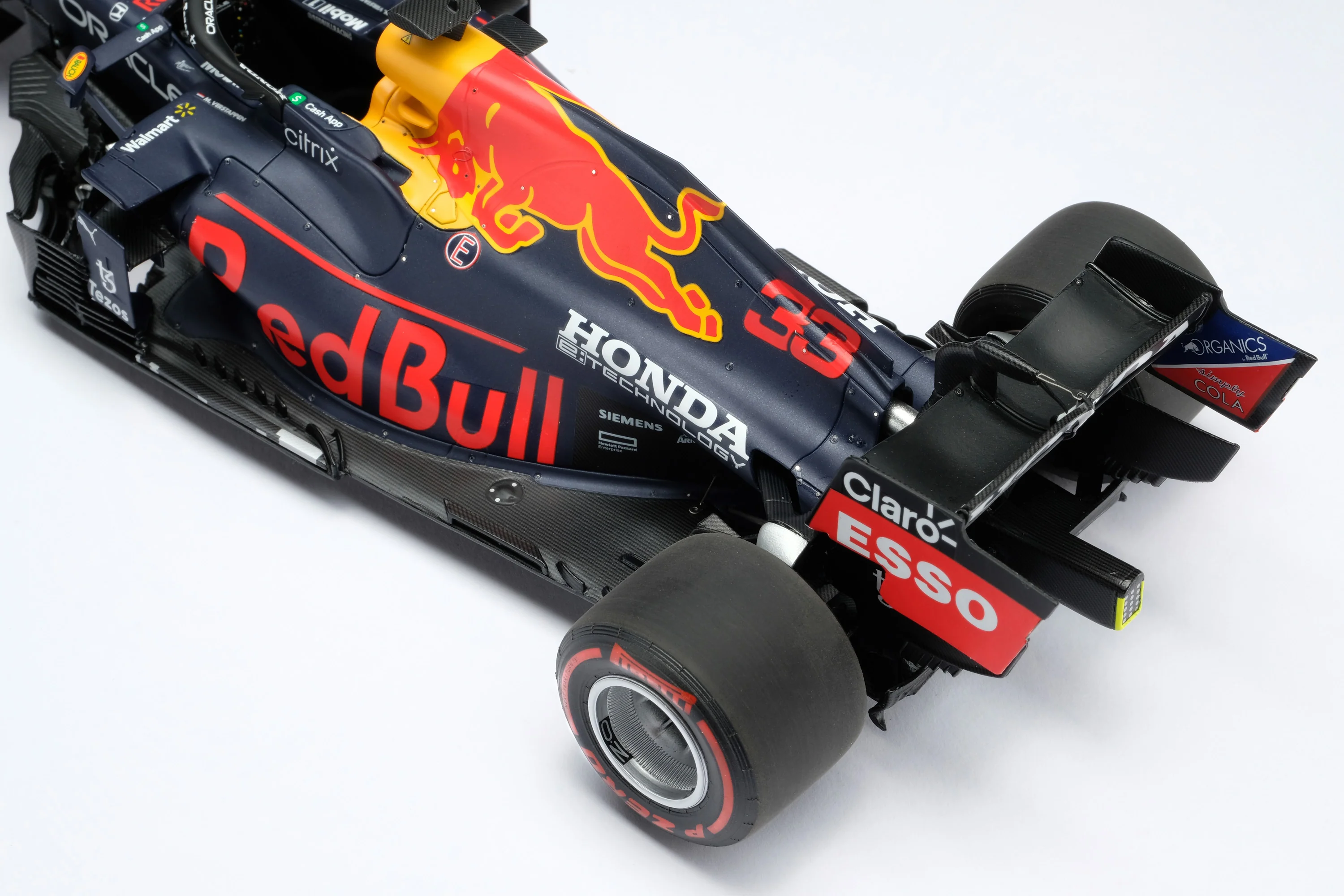 Red Bull Racing Honda RB16B - 2021 Abu Dhabi Grand Prix - Image 17