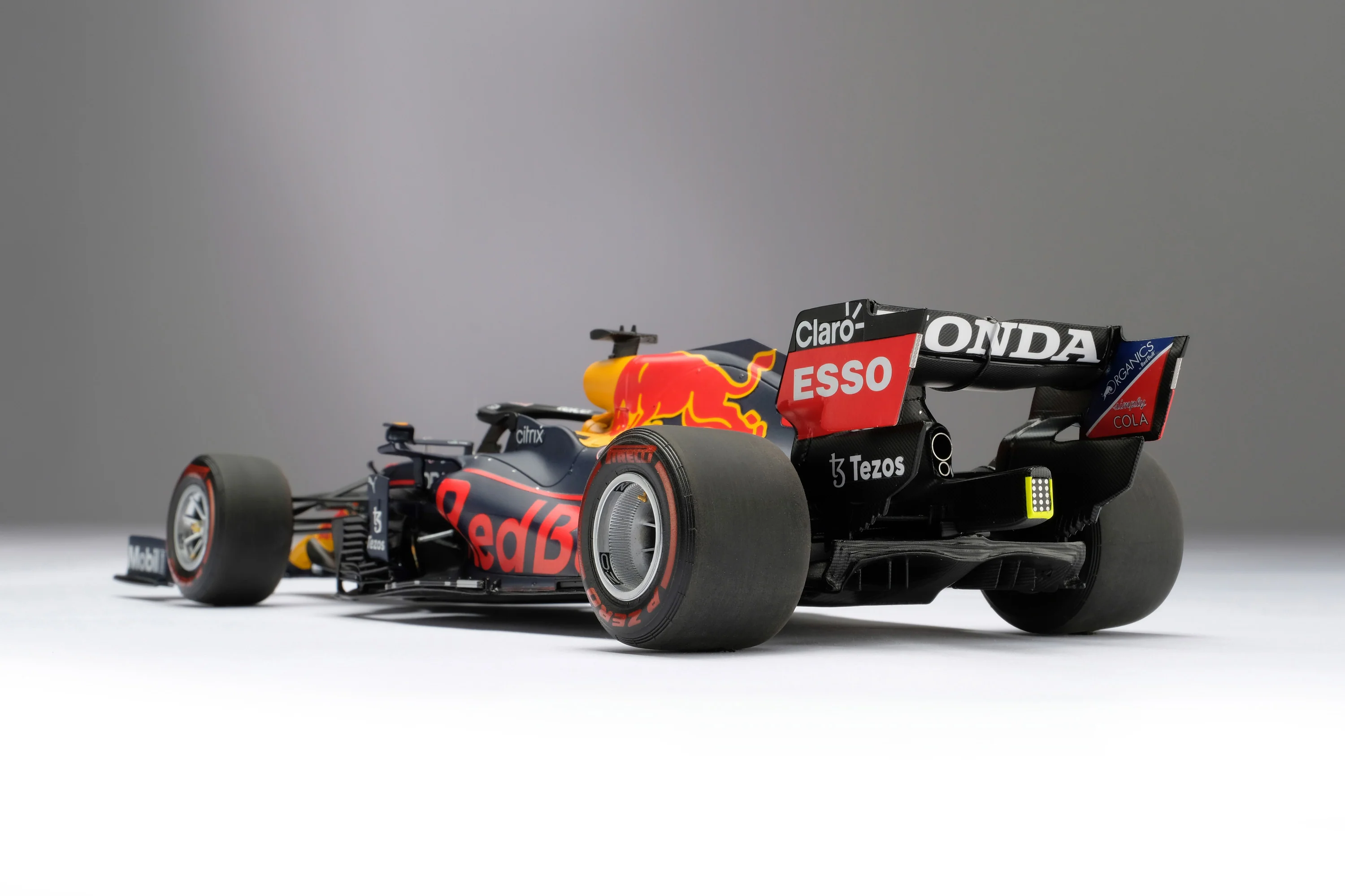 Red Bull Racing Honda RB16B - 2021 Abu Dhabi Grand Prix - Image 19