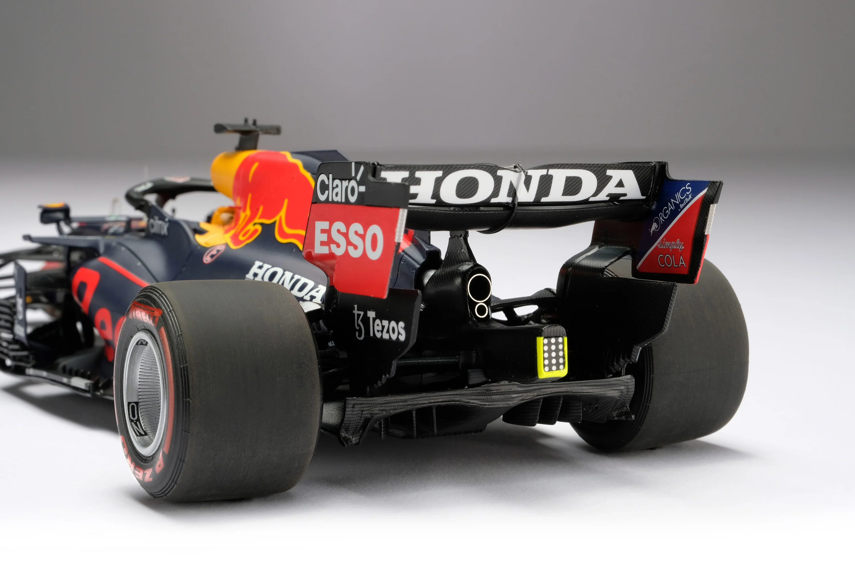 Red Bull Racing Honda RB16B - 2021 Abu Dhabi Grand Prix - Image 20