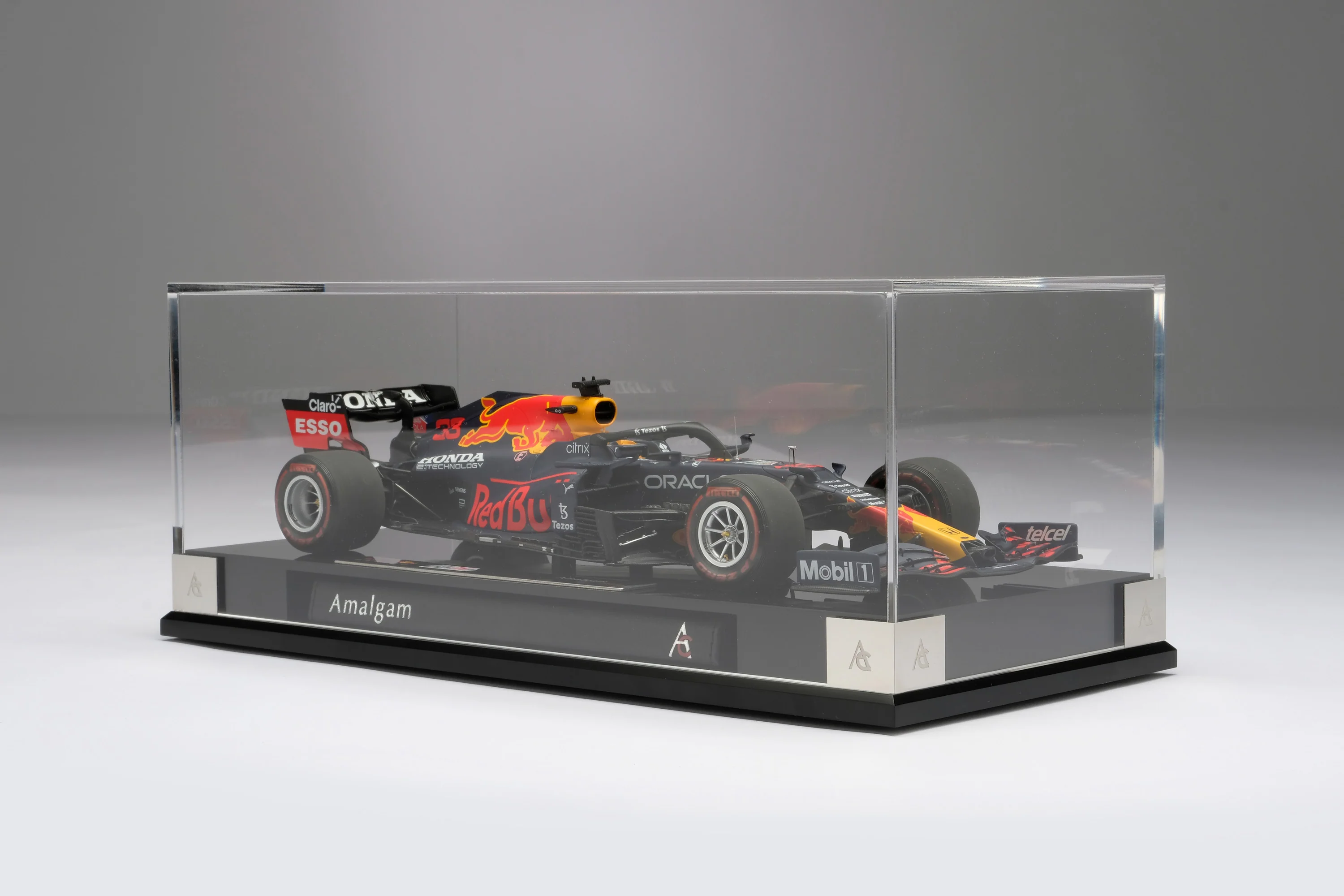 Red Bull Racing Honda RB16B - 2021 Abu Dhabi Grand Prix - Image 25
