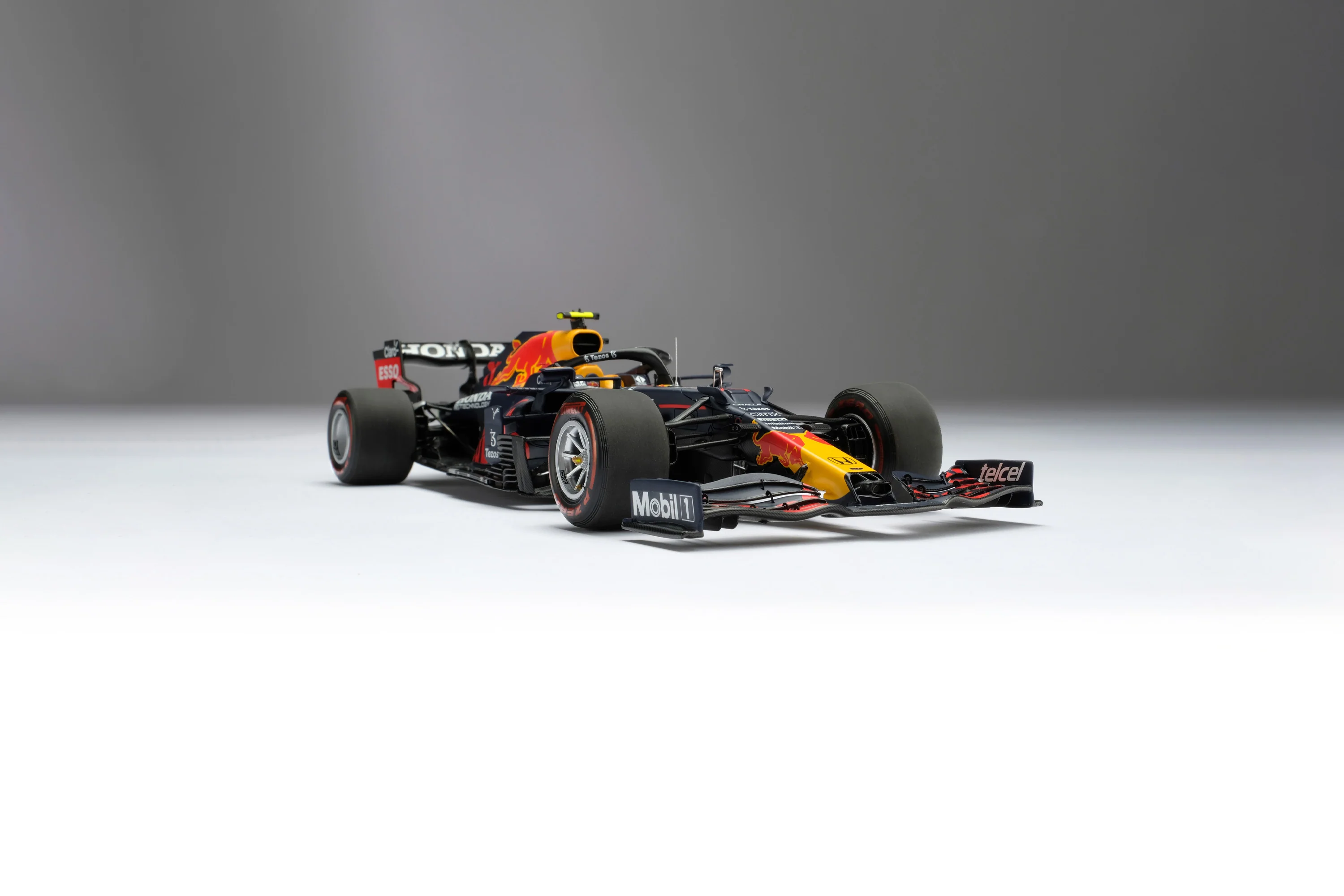 Red Bull Racing Honda RB16B - 2021 Abu Dhabi Grand Prix - Image 26