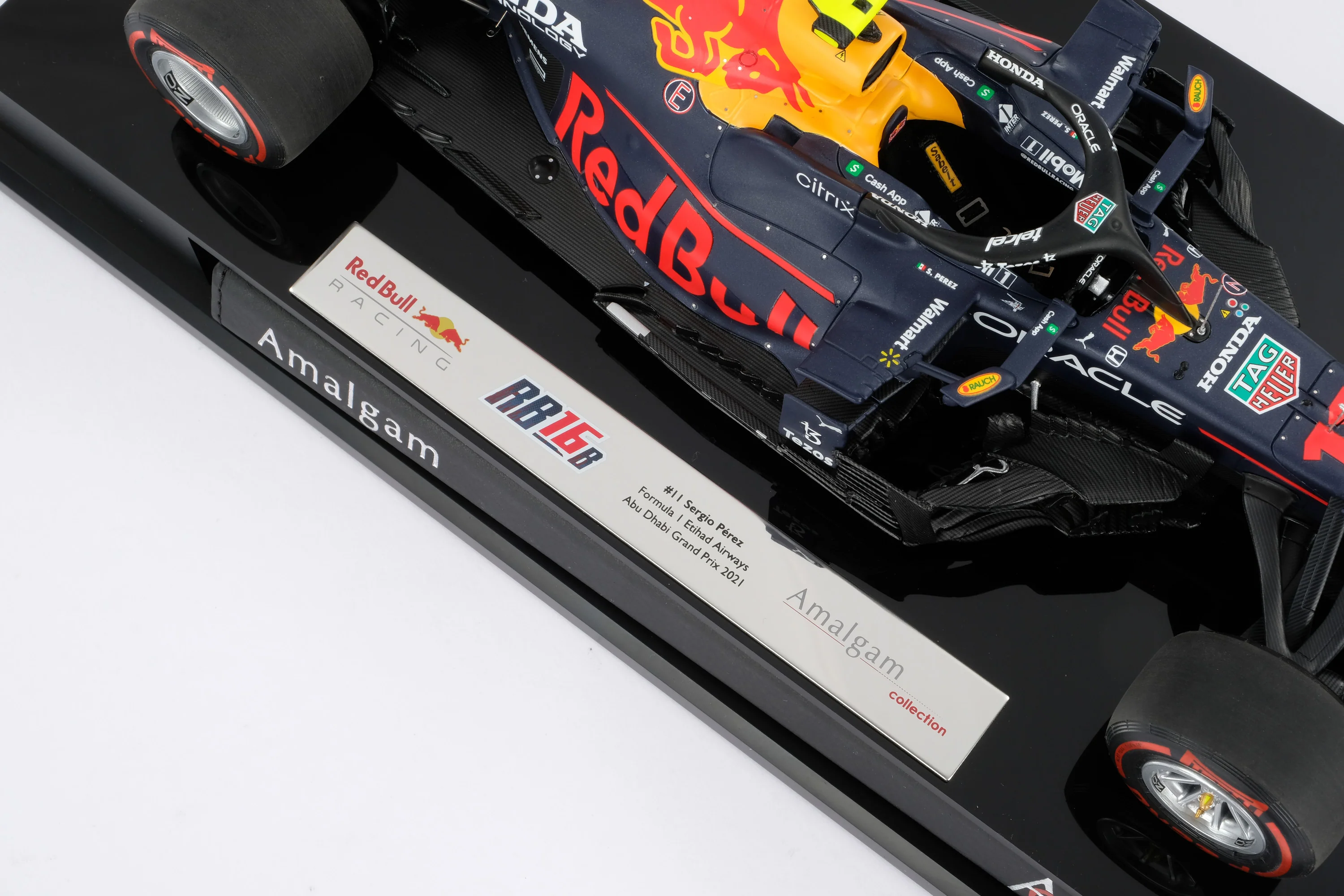 Red Bull Racing Honda RB16B - 2021 Abu Dhabi Grand Prix - Image 29