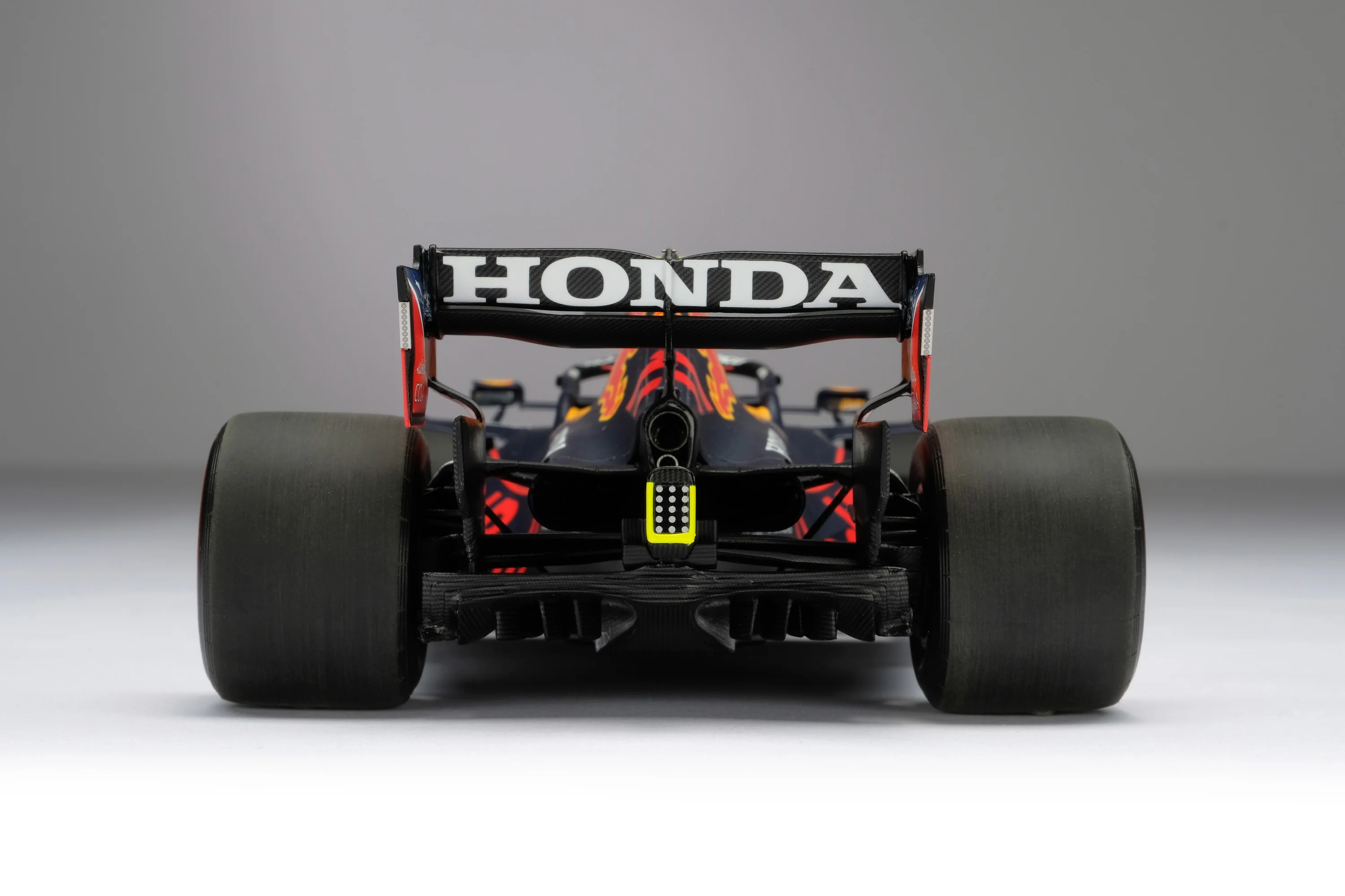 Red Bull Racing Honda RB16B - 2021 Abu Dhabi Grand Prix - Image 33