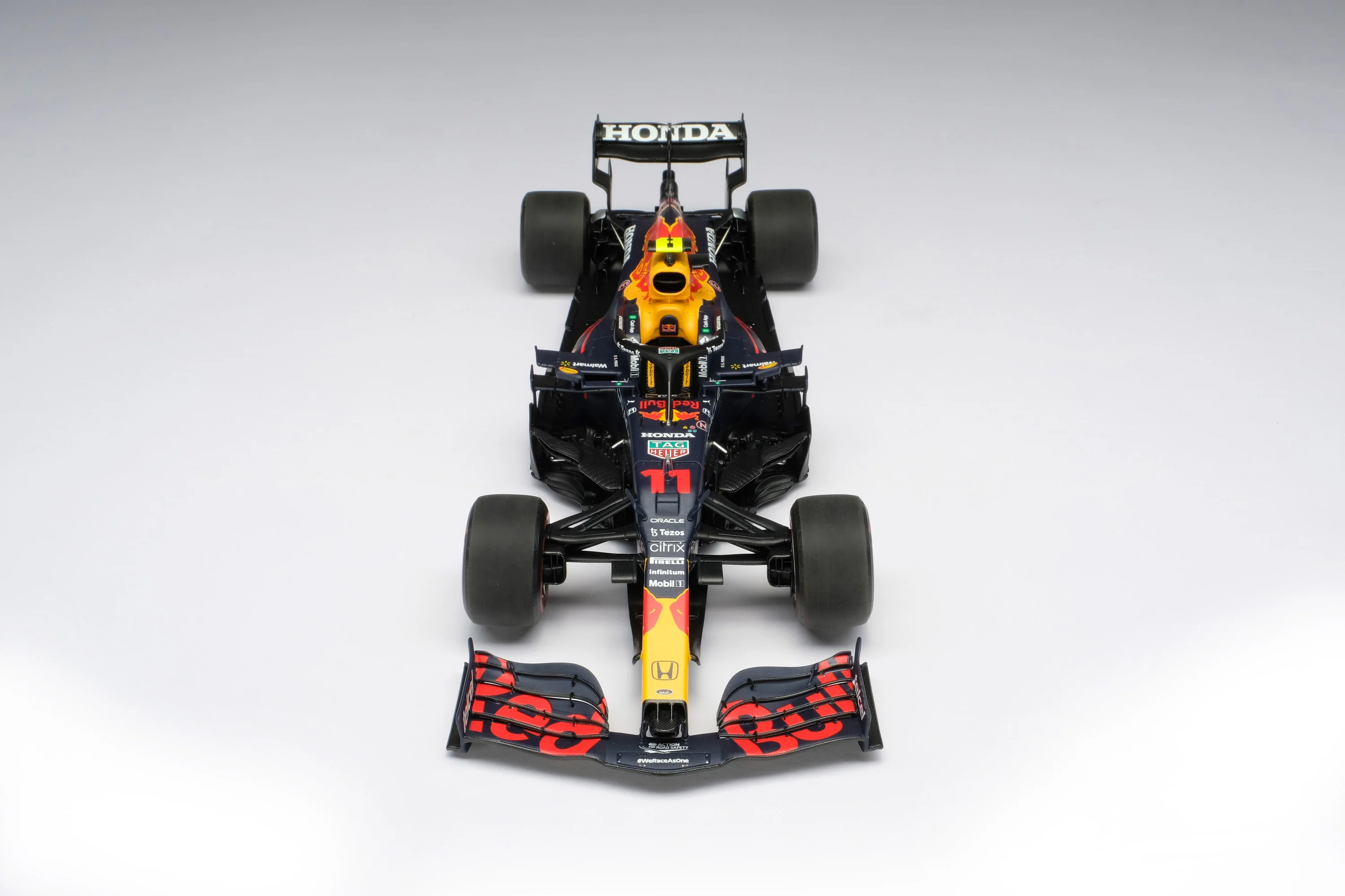 Red Bull Racing Honda RB16B - 2021 Abu Dhabi Grand Prix - Image 37
