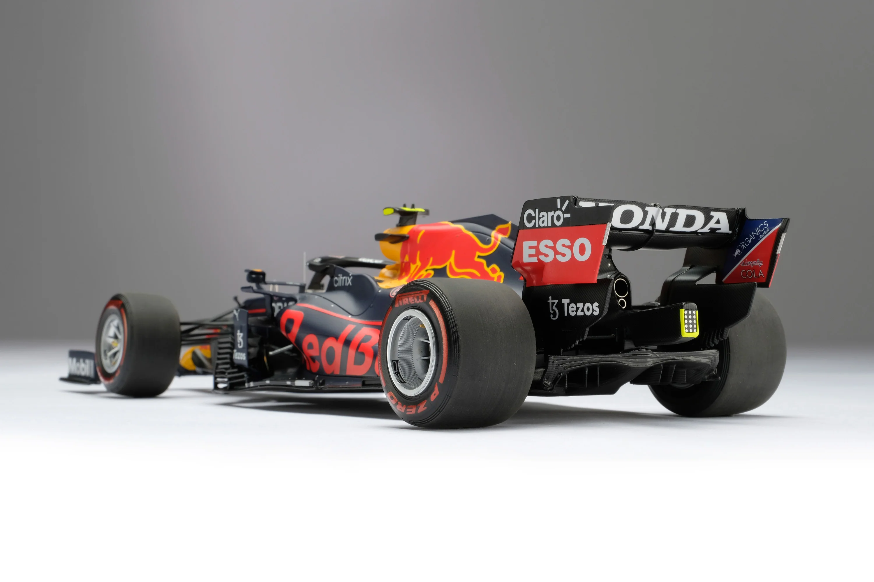 Red Bull Racing Honda RB16B - 2021 Abu Dhabi Grand Prix - Image 38