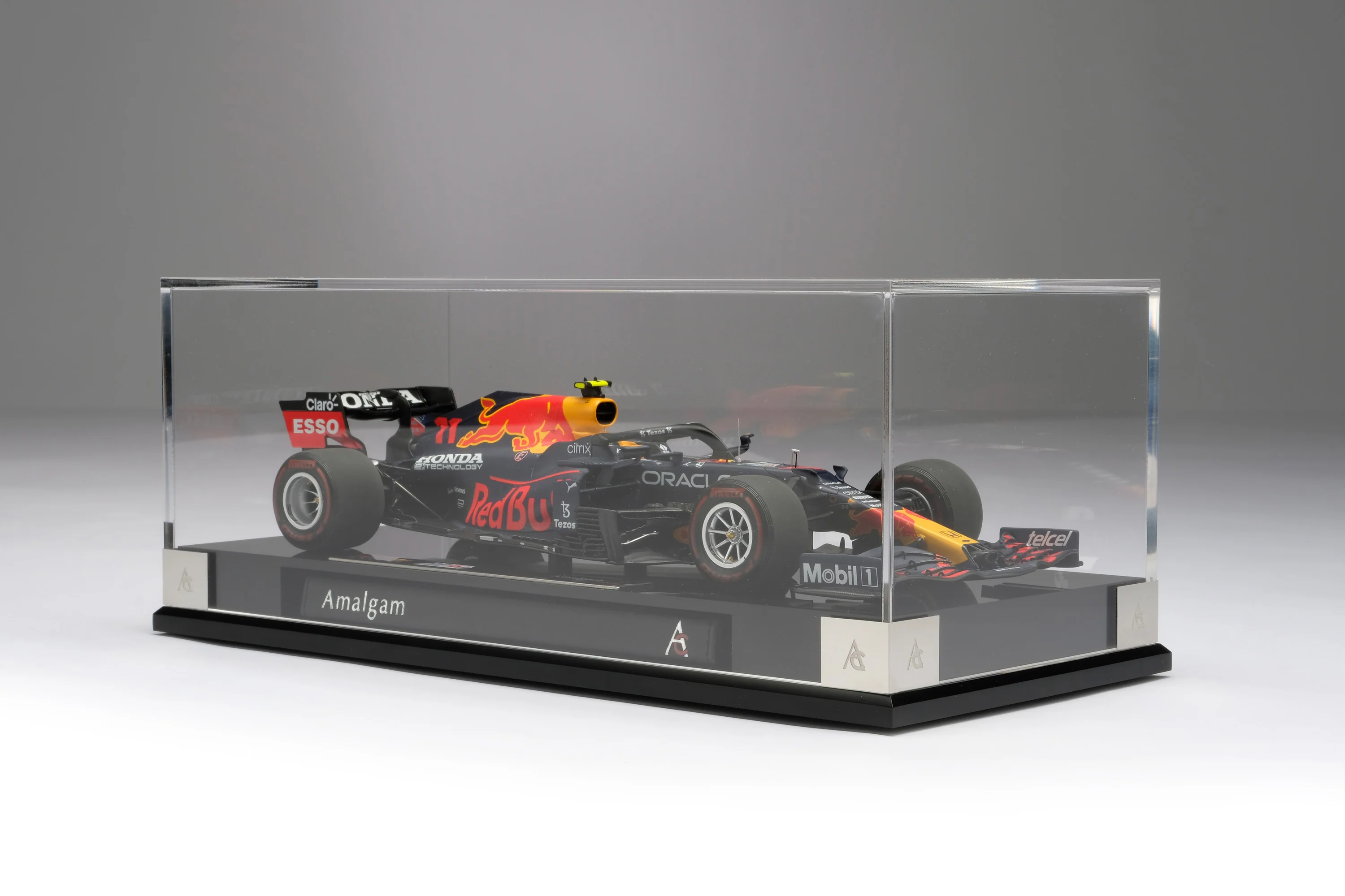 Red Bull Racing Honda RB16B - 2021 Abu Dhabi Grand Prix - Image 44