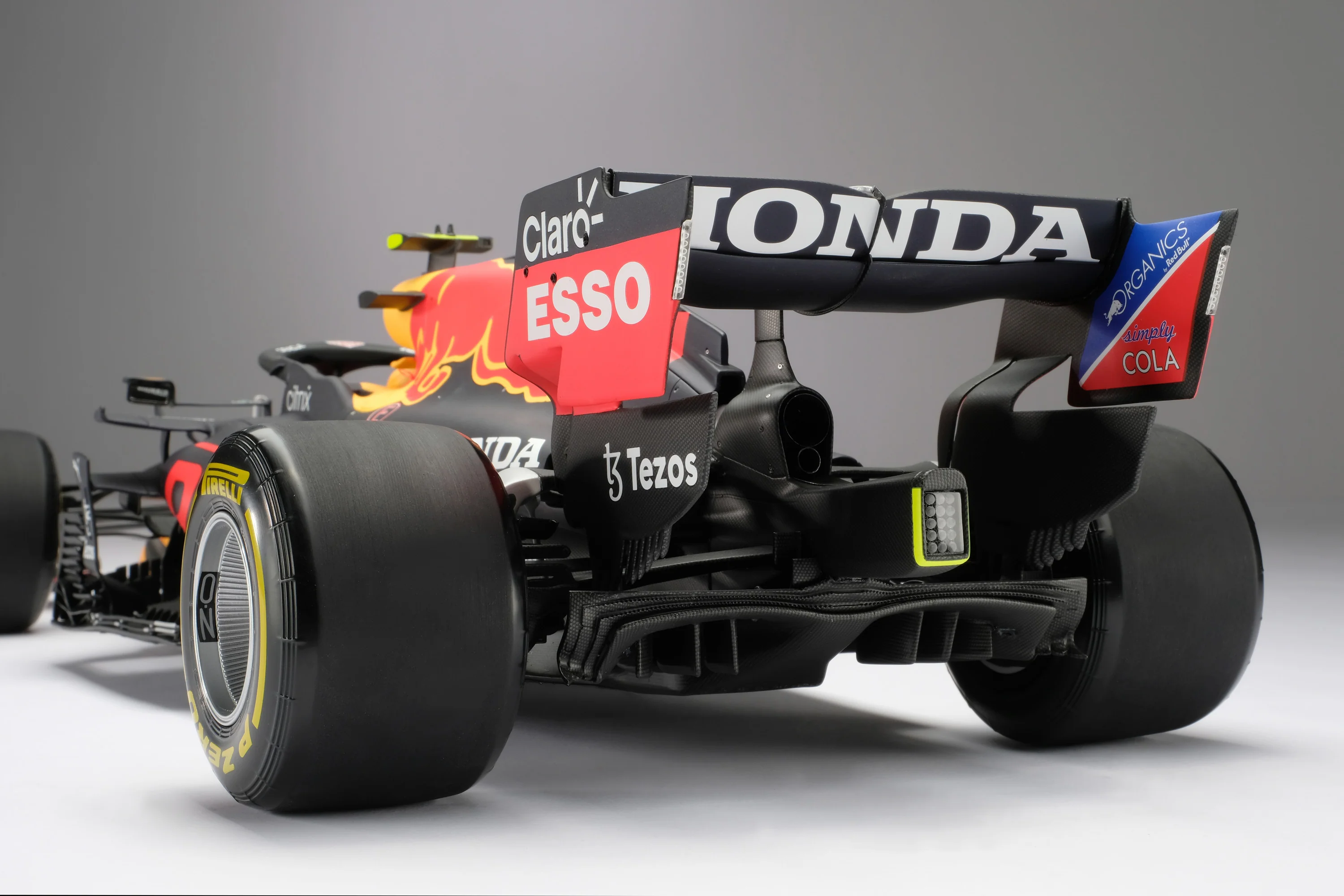 Red Bull Racing Honda RB16B - 2021 Abu Dhabi Grand Prix - Image 11