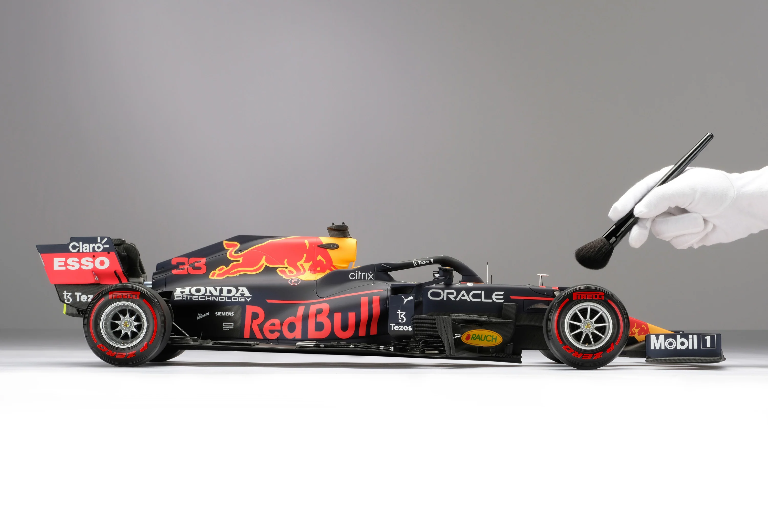 Red Bull Racing Honda RB16B - 2021 Abu Dhabi Grand Prix - Image 18
