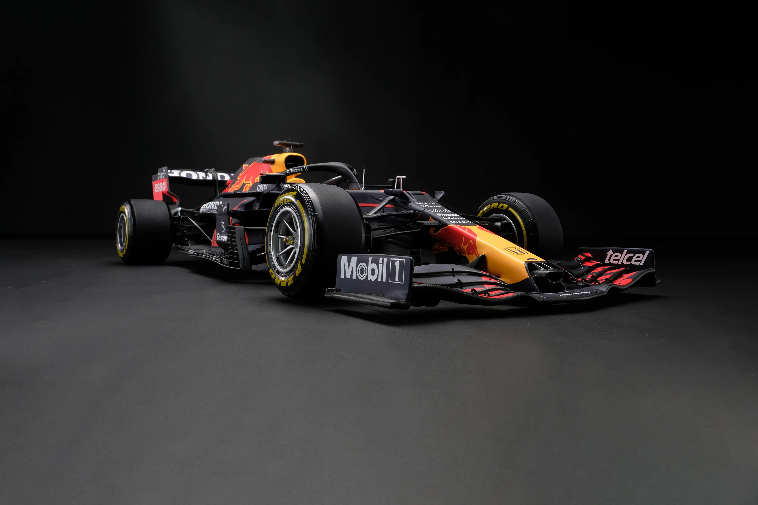 Red Bull Racing Honda RB16B - 2021 Abu Dhabi Grand Prix - Image 2