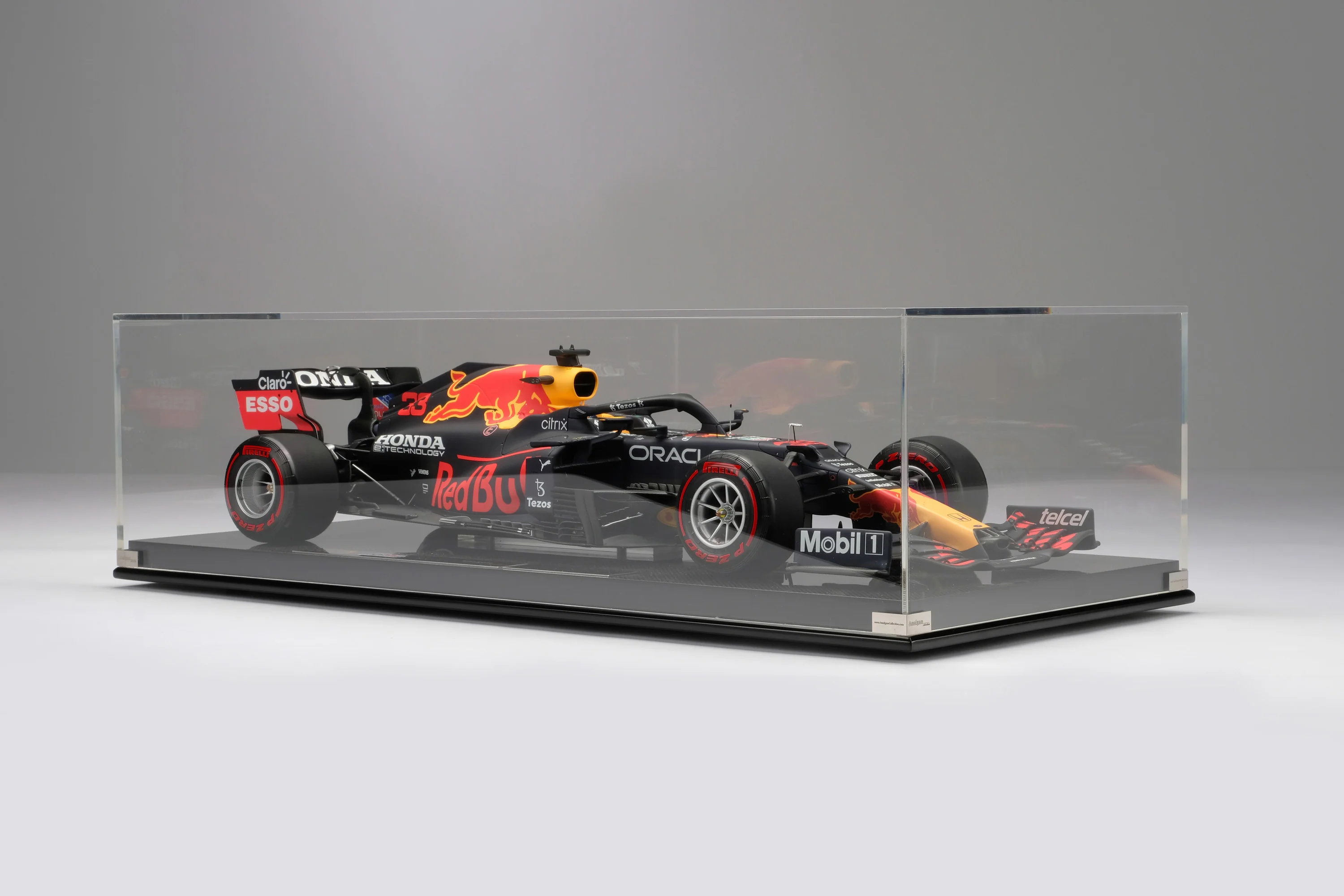 Red Bull Racing Honda RB16B - 2021 Abu Dhabi Grand Prix - Image 33