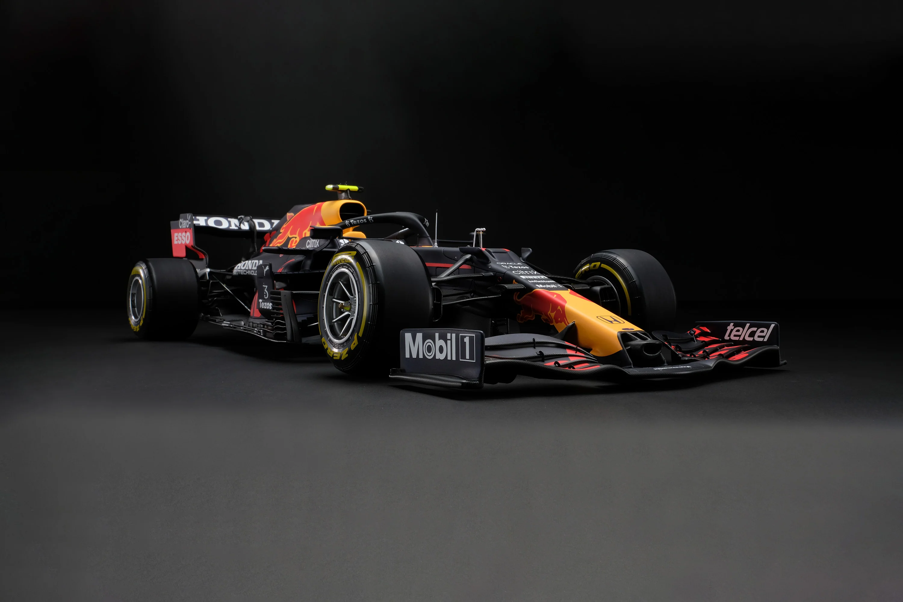 Red Bull Racing Honda RB16B - 2021 Abu Dhabi Grand Prix - Image 34