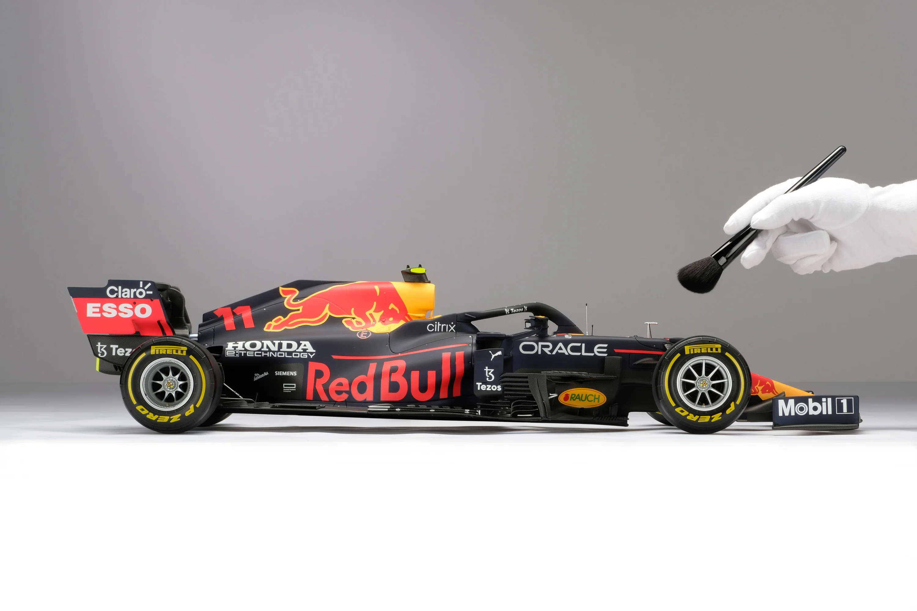 Red Bull Racing Honda RB16B - 2021 Abu Dhabi Grand Prix - Image 4
