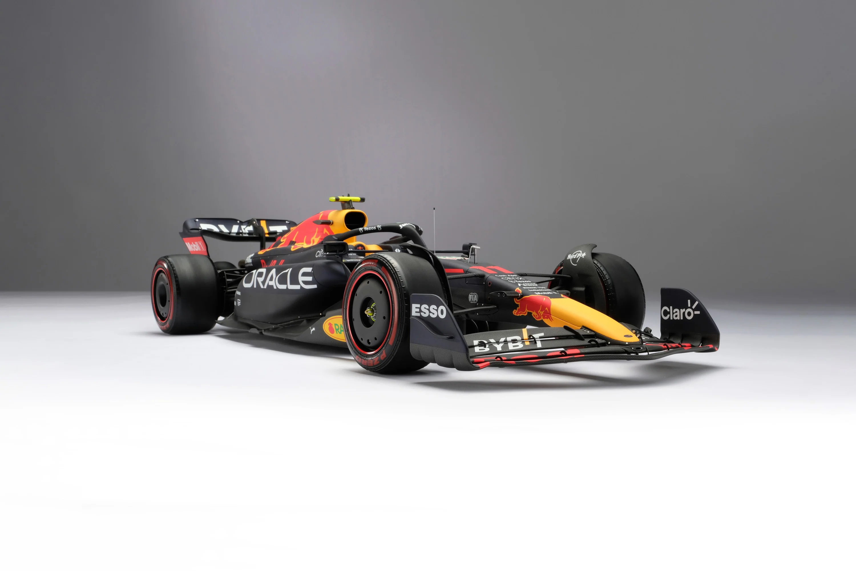 Oracle Red Bull Racing RB18 - 2022 Dutch Grand Prix - Image 26