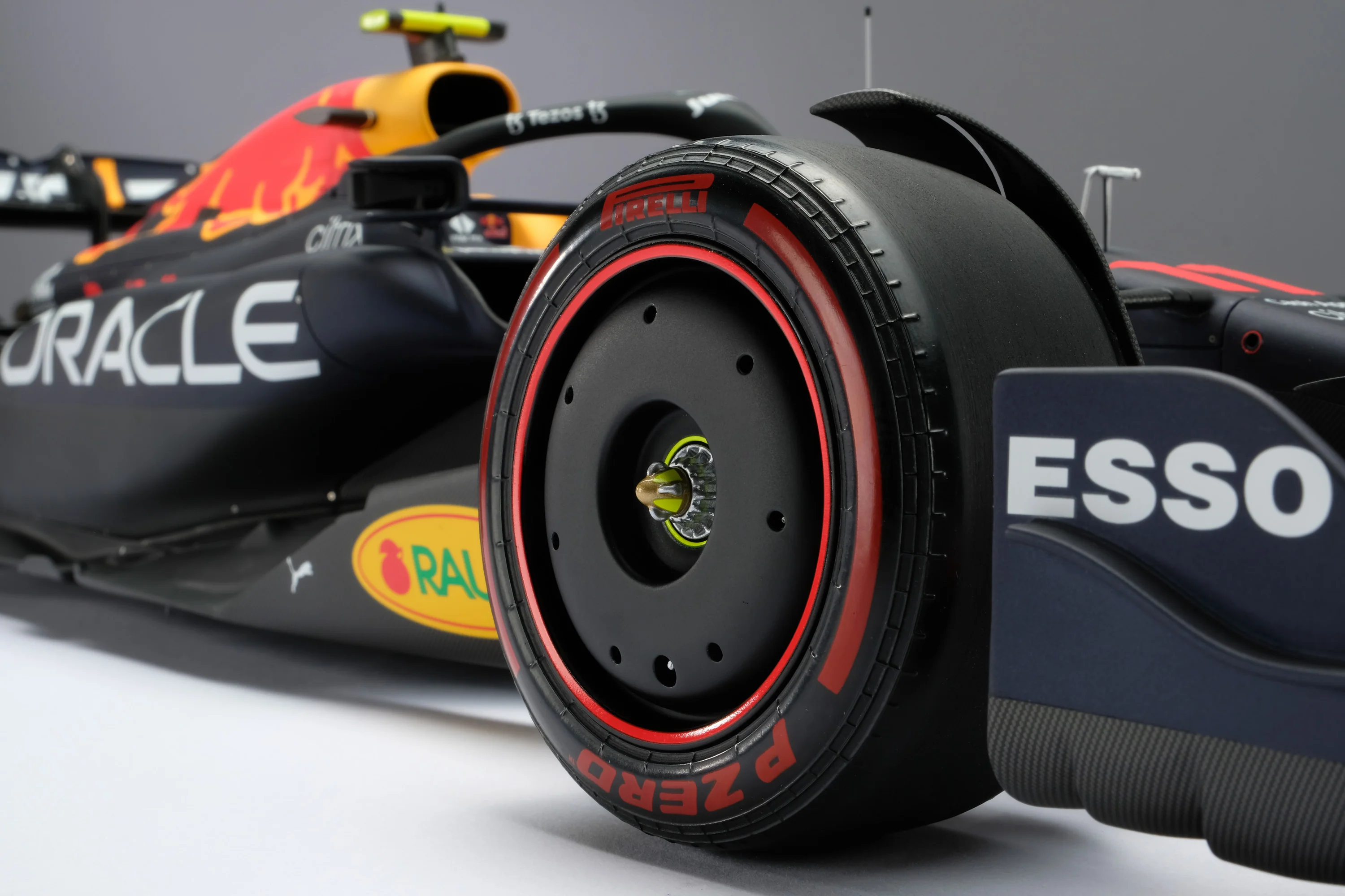 Oracle Red Bull Racing RB18 - 2022 Dutch Grand Prix - Image 38