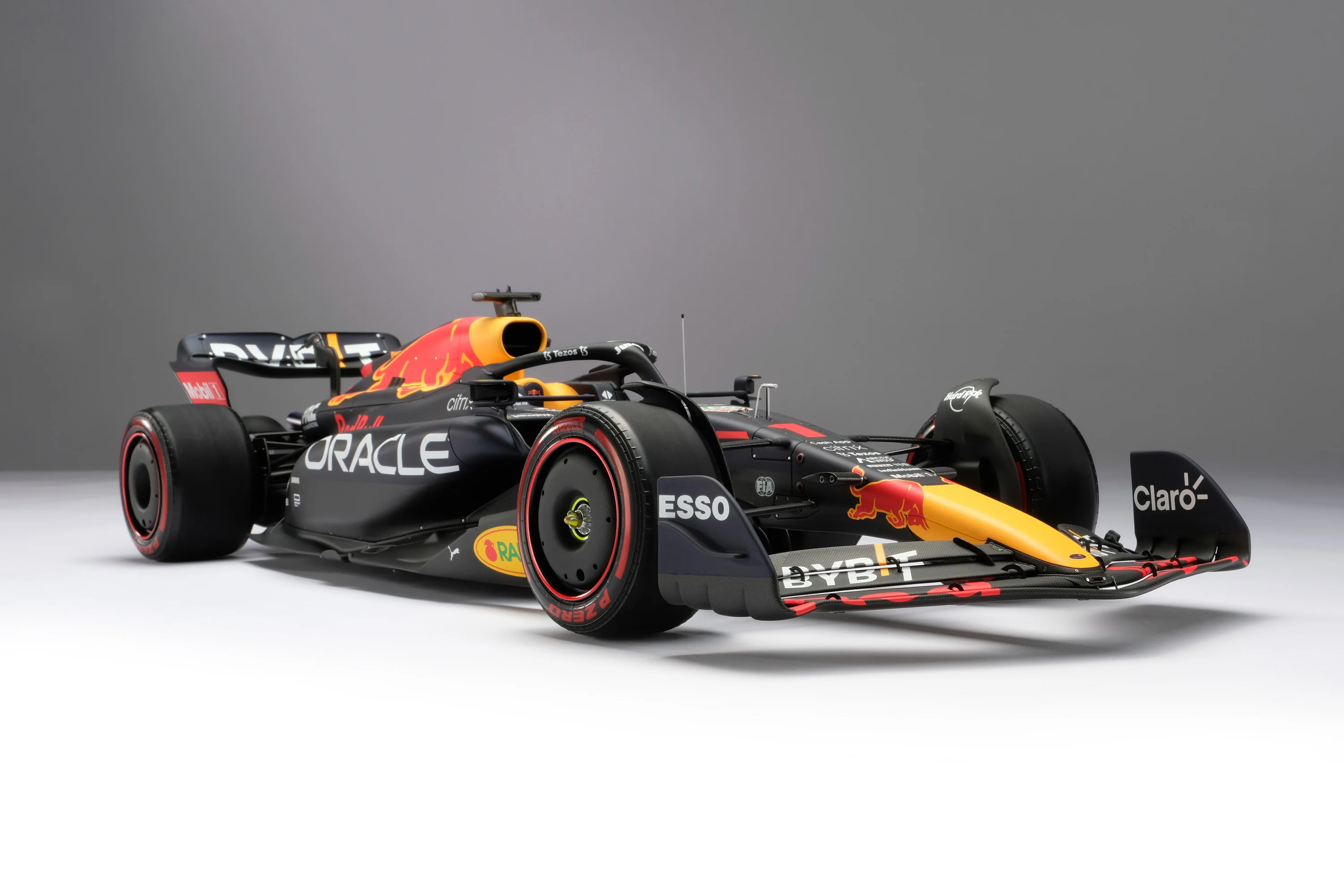 Oracle Red Bull Racing RB18 - 2022 Dutch Grand Prix - Image 5