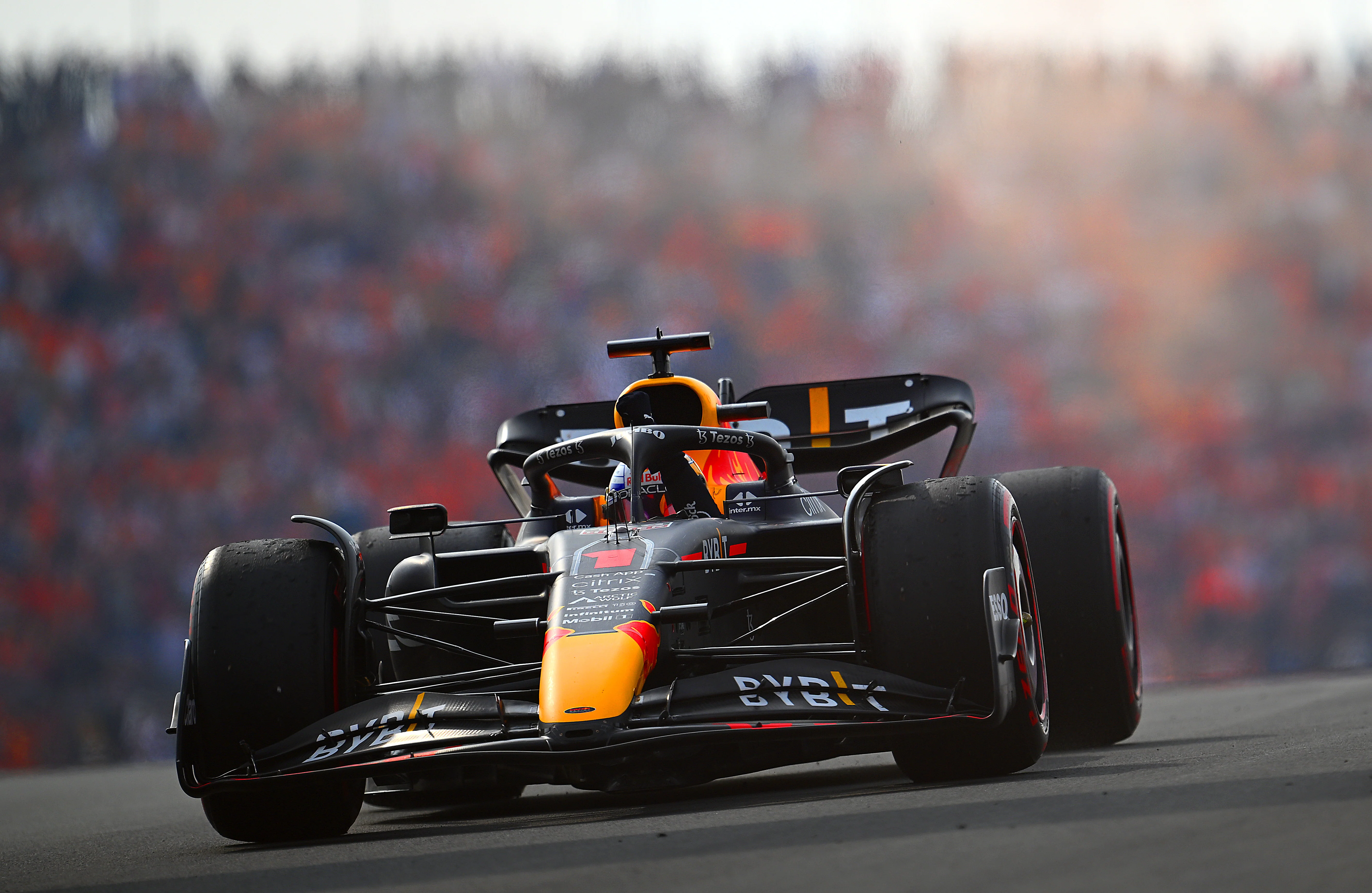 Oracle Red Bull Racing RB18 - 2022 Dutch Grand Prix - Image 7
