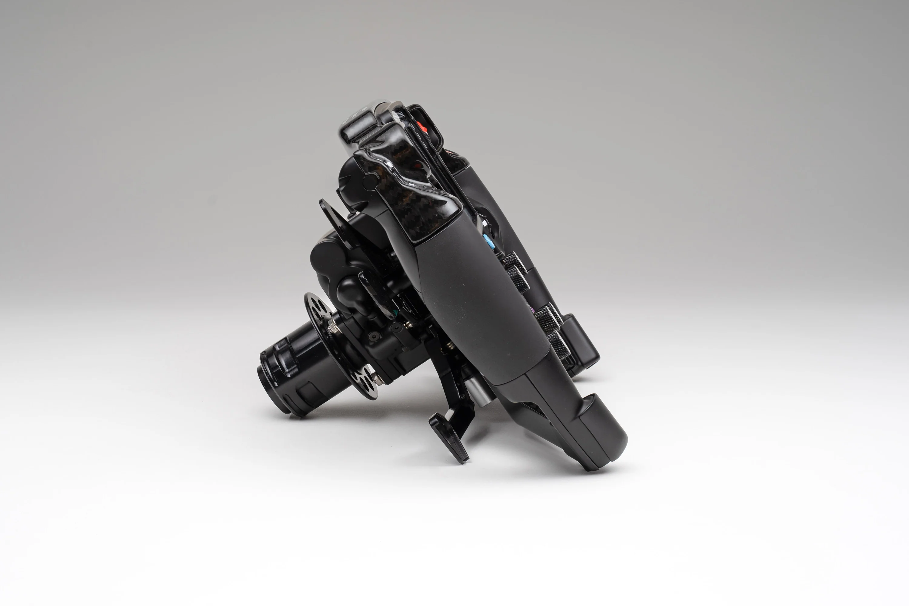 Oracle Red Bull Racing RB18 Steering Wheel (2022) - Image 14