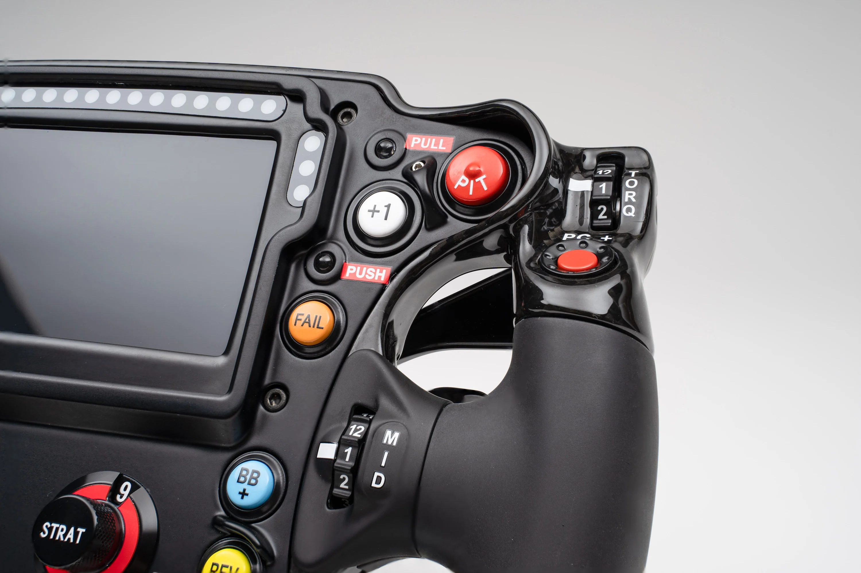 Oracle Red Bull Racing RB18 Steering Wheel (2022) - Image 7