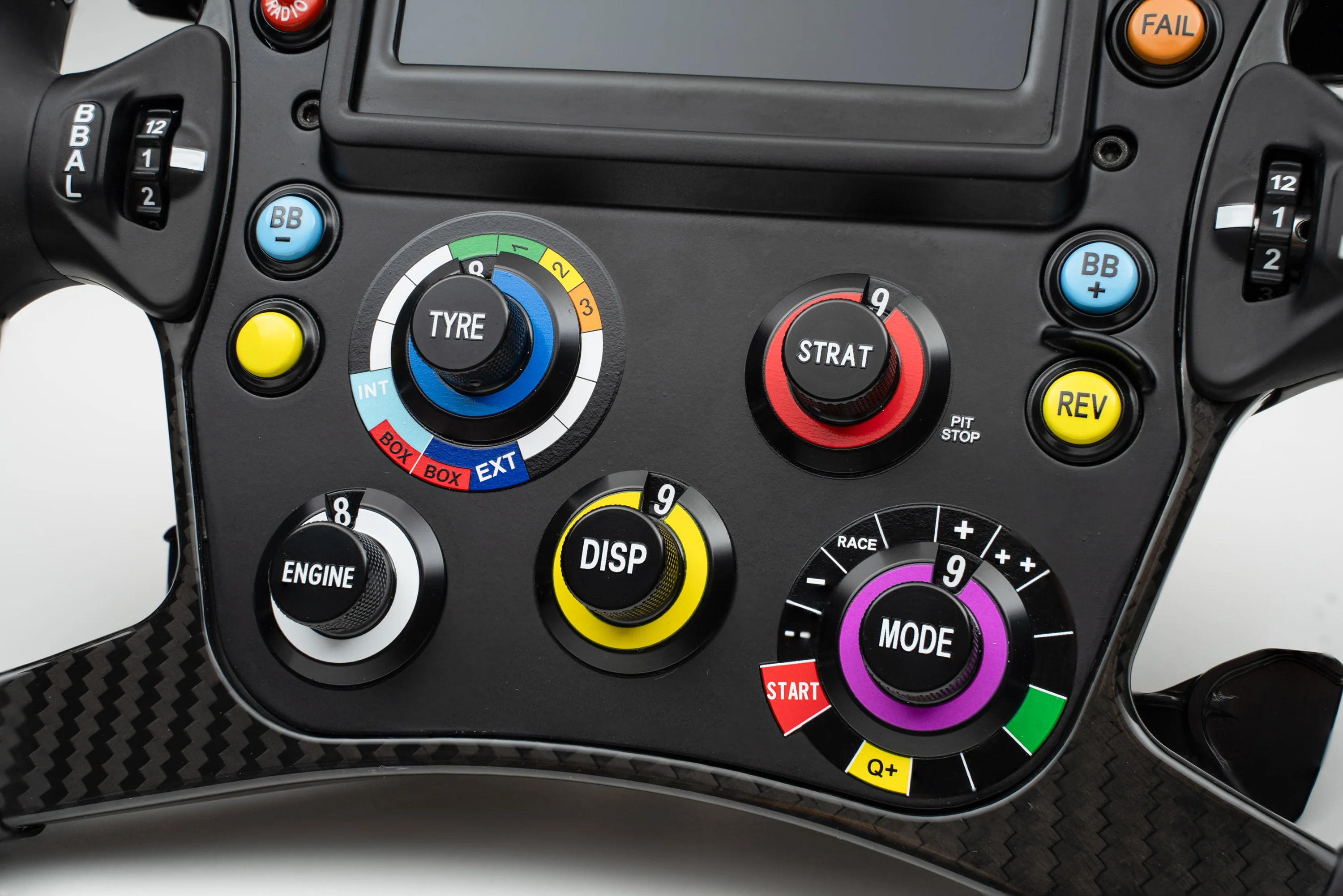 Oracle Red Bull Racing RB18 Steering Wheel (2022) - Image 9