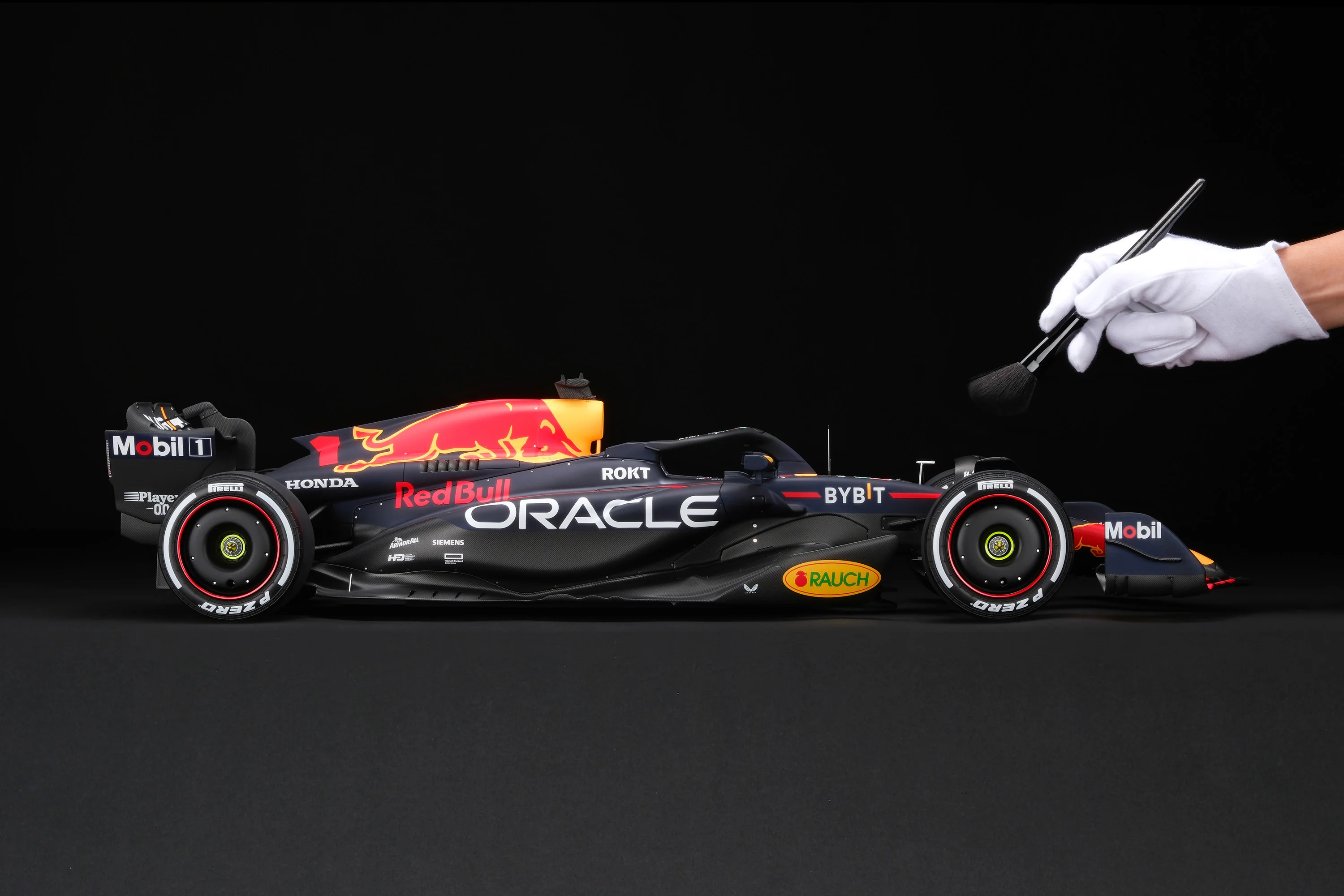 Oracle Red Bull Racing RB19 - 2023 Season Livery - Image 3