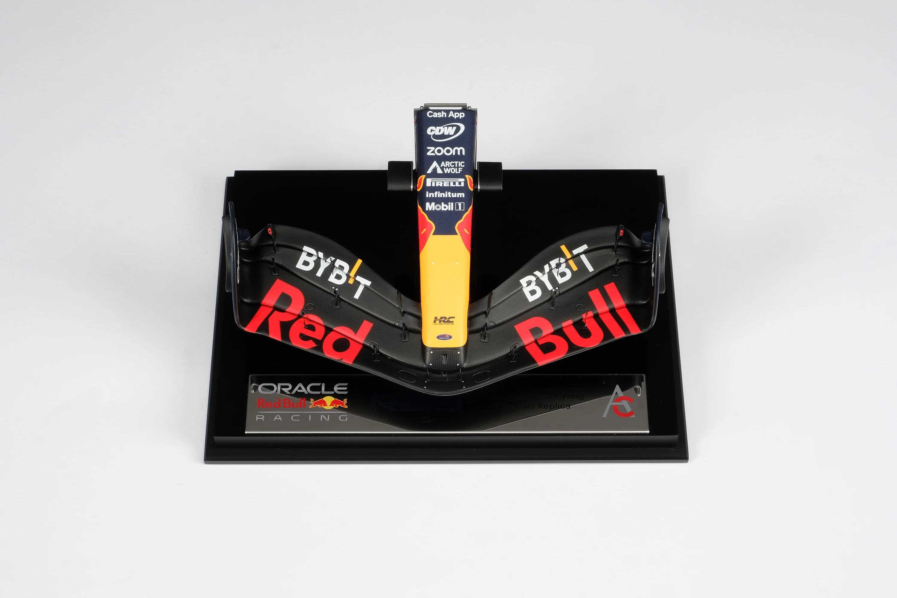 Oracle Red Bull Racing RB19 Nosecone (2023) - Image 15