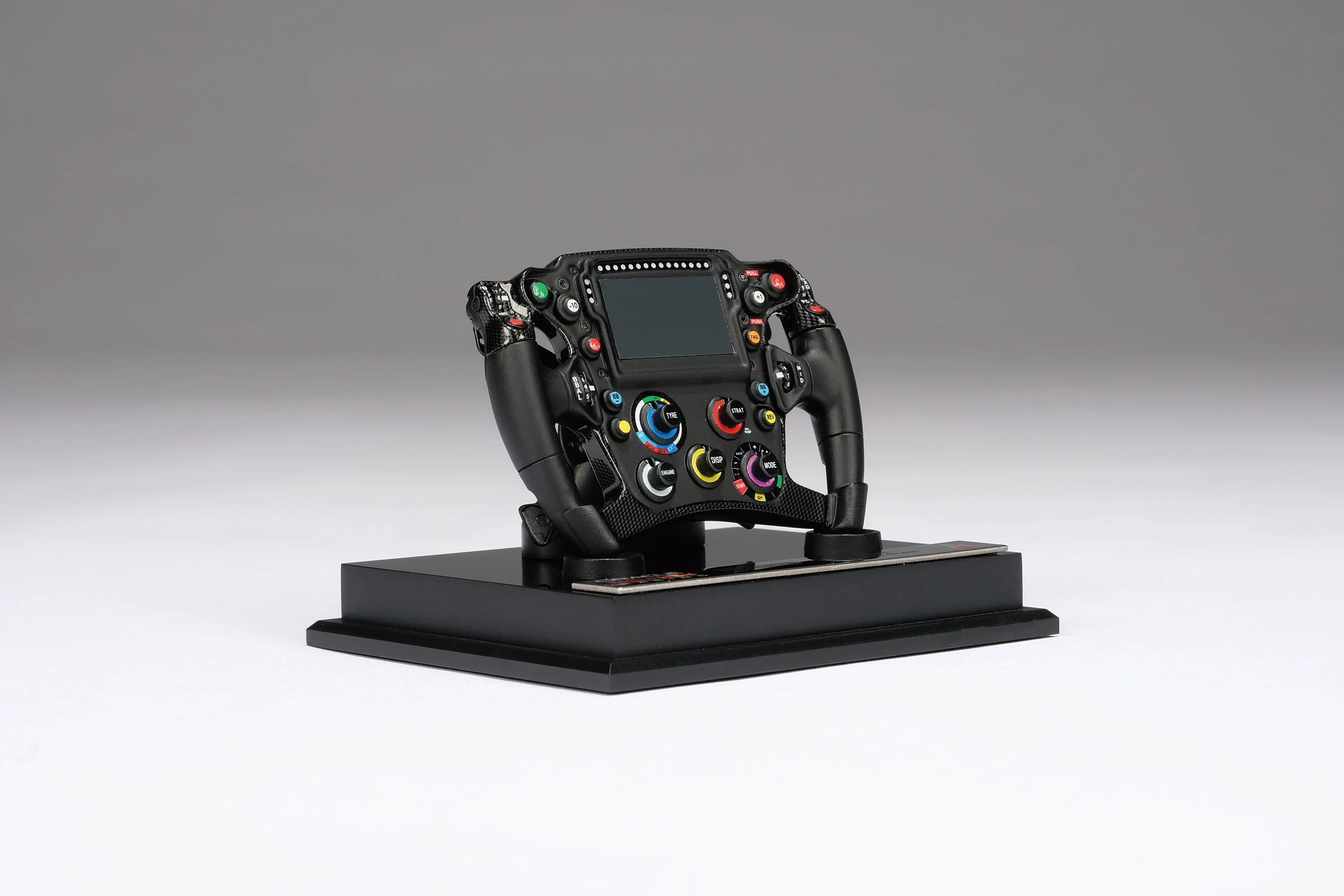 Oracle Red Bull Racing RB19 (2023) Steering Wheel - Image 12