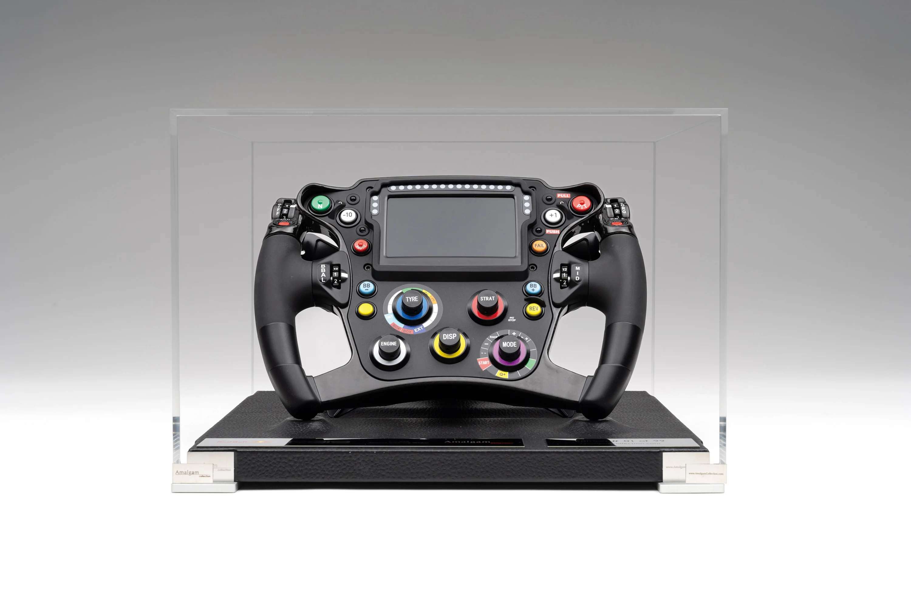 Oracle Red Bull Racing RB19 Steering Wheel (2023) - Image 9